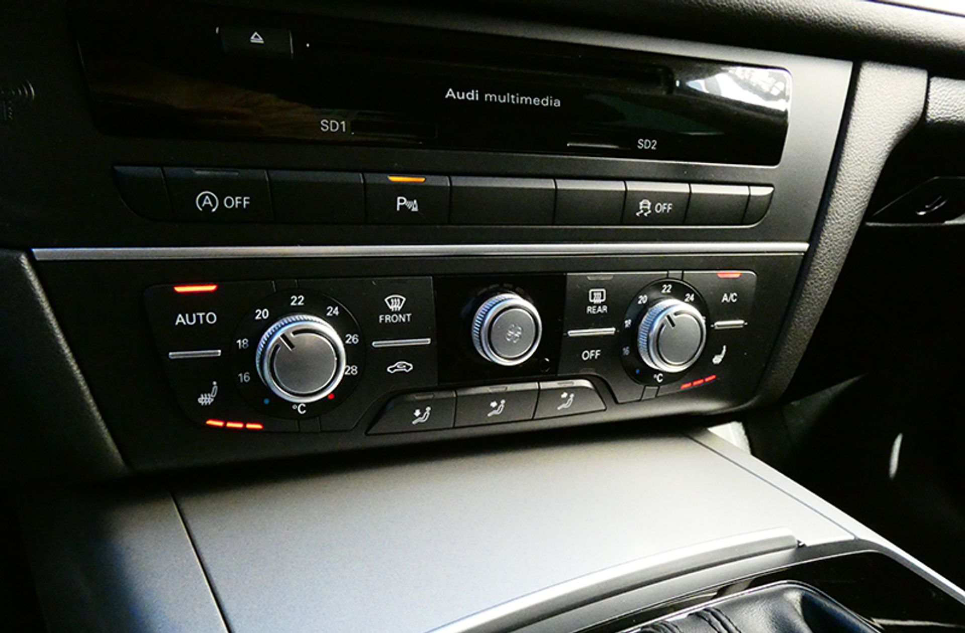 Audi A6 Avant 3.0 TDI quattro S tronic - foto 30