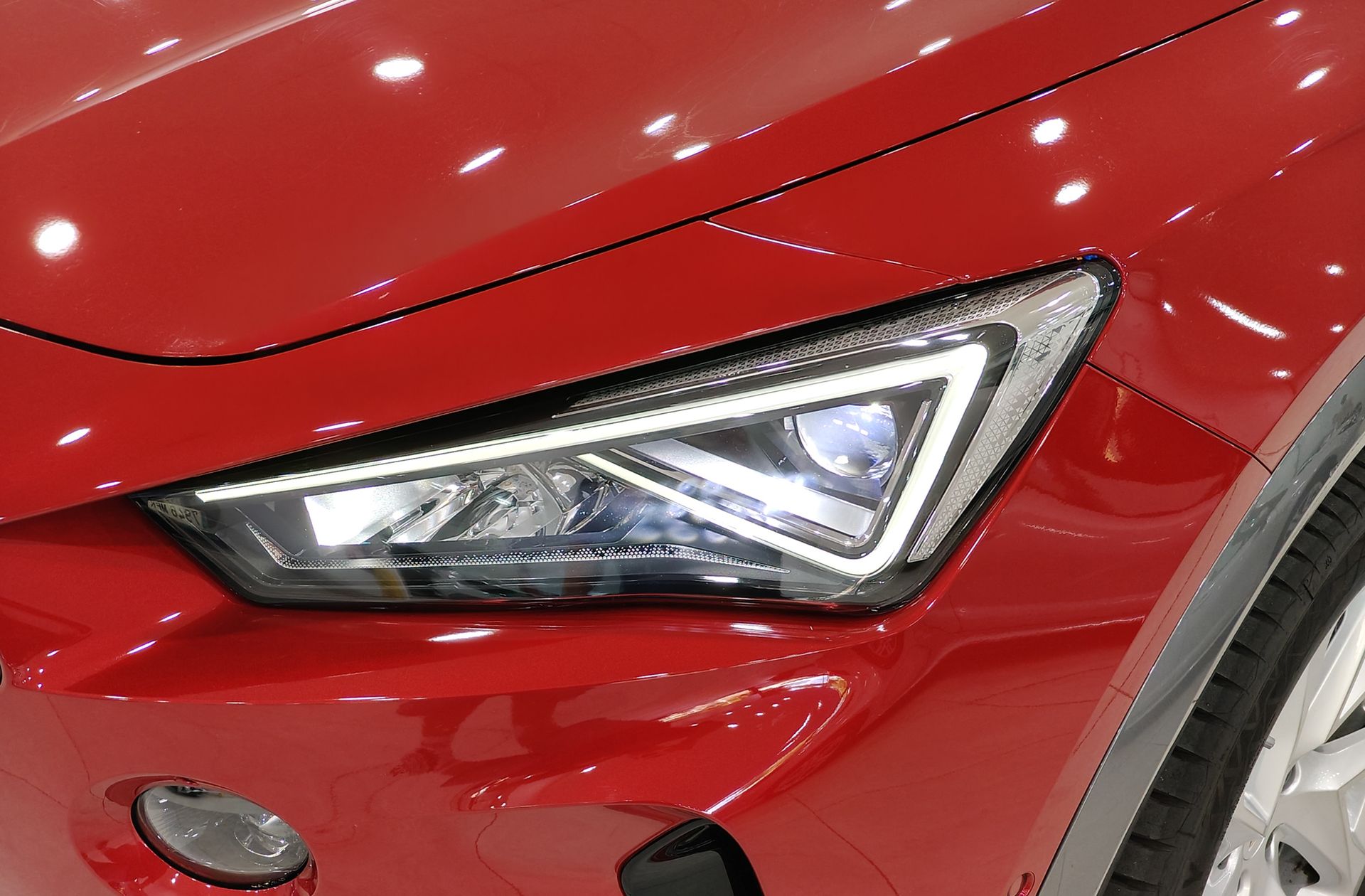 Cupra Formentor 1.5 TSI - foto 14