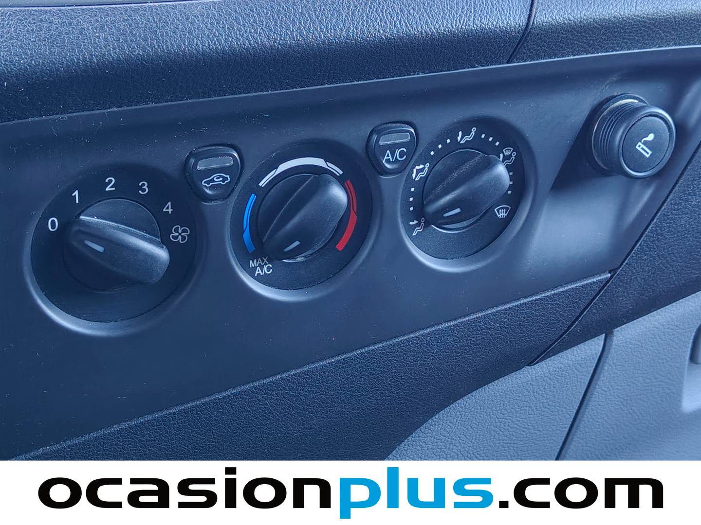 Foto Ford Transit Custom Ford Transit Custom Mixto 2.0 TDCI L1 310 Trend (130 CV)