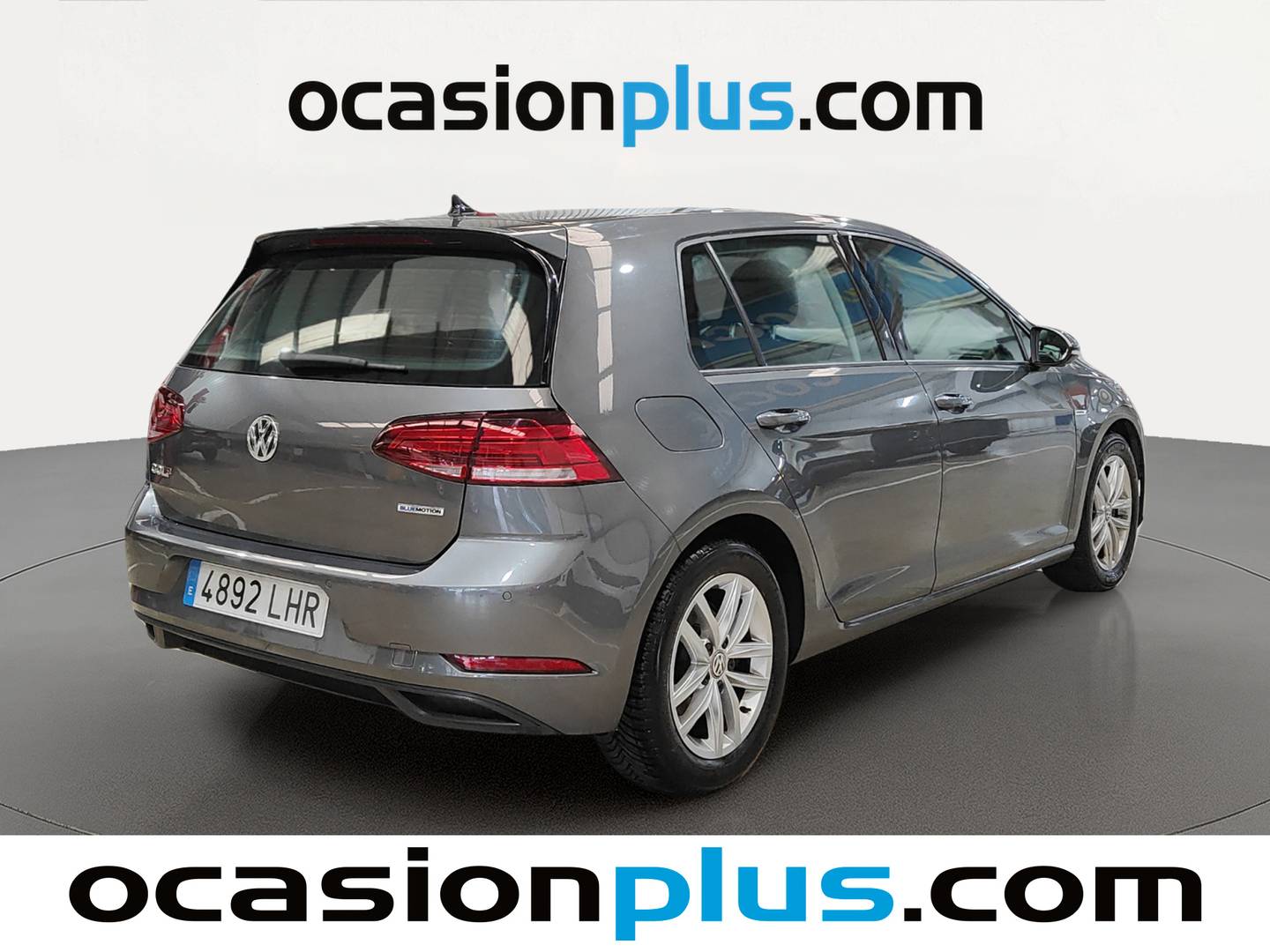 Foto trasera Volkswagen Golf Volkswagen Golf Last Edition 1.5 TSI Evo (130 CV) derecha