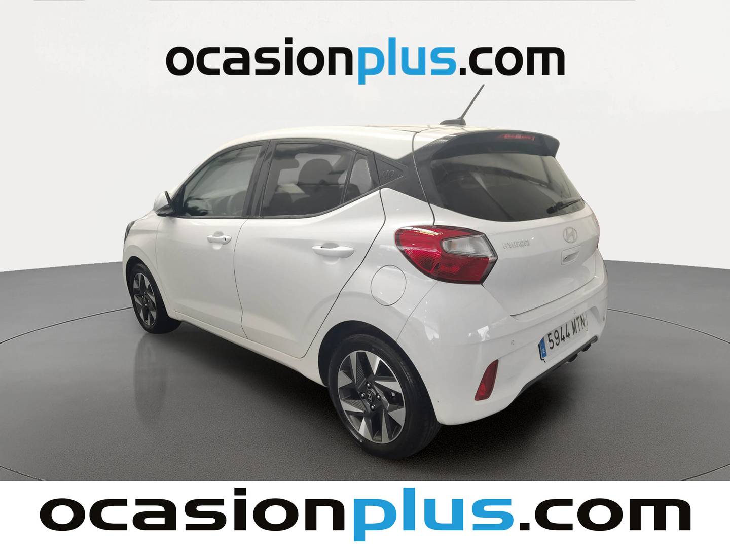 Foto trasera Hyundai i10 Hyundai i10 1.0 Klass (63 CV) izquierda