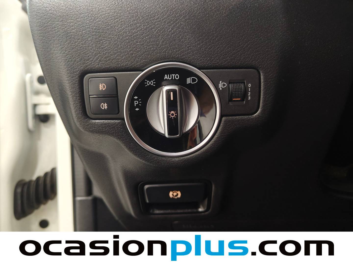 Acabados Infiniti QX30 Infiniti QX30 2.2D Premium AWD 7DCT (170 CV)