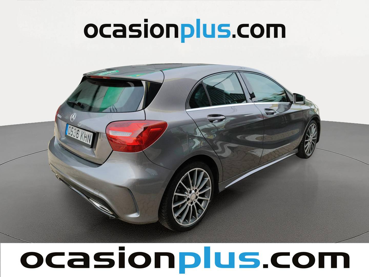 Foto trasera Mercedes Clase A Mercedes Clase A 180 d (109 CV) derecha