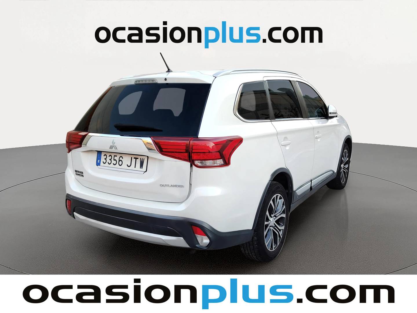 Foto trasera Mitsubishi Outlander Mitsubishi Outlander 220 DI-D Motion 2WD (150 CV) 7 Plazas derecha