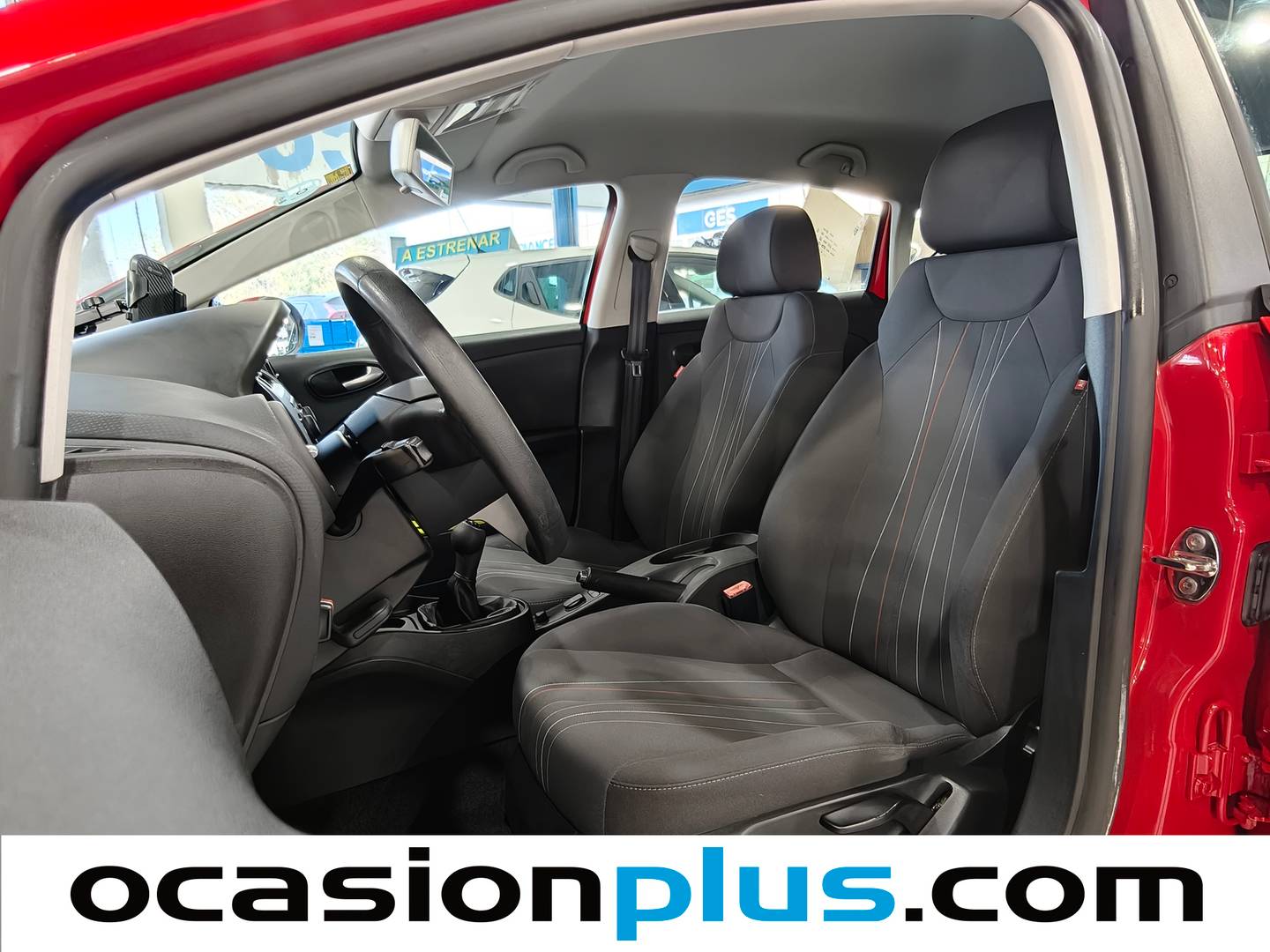 Foto asientos delanteros Seat León Seat León 1.2 TSI Reference Copa (105 CV)