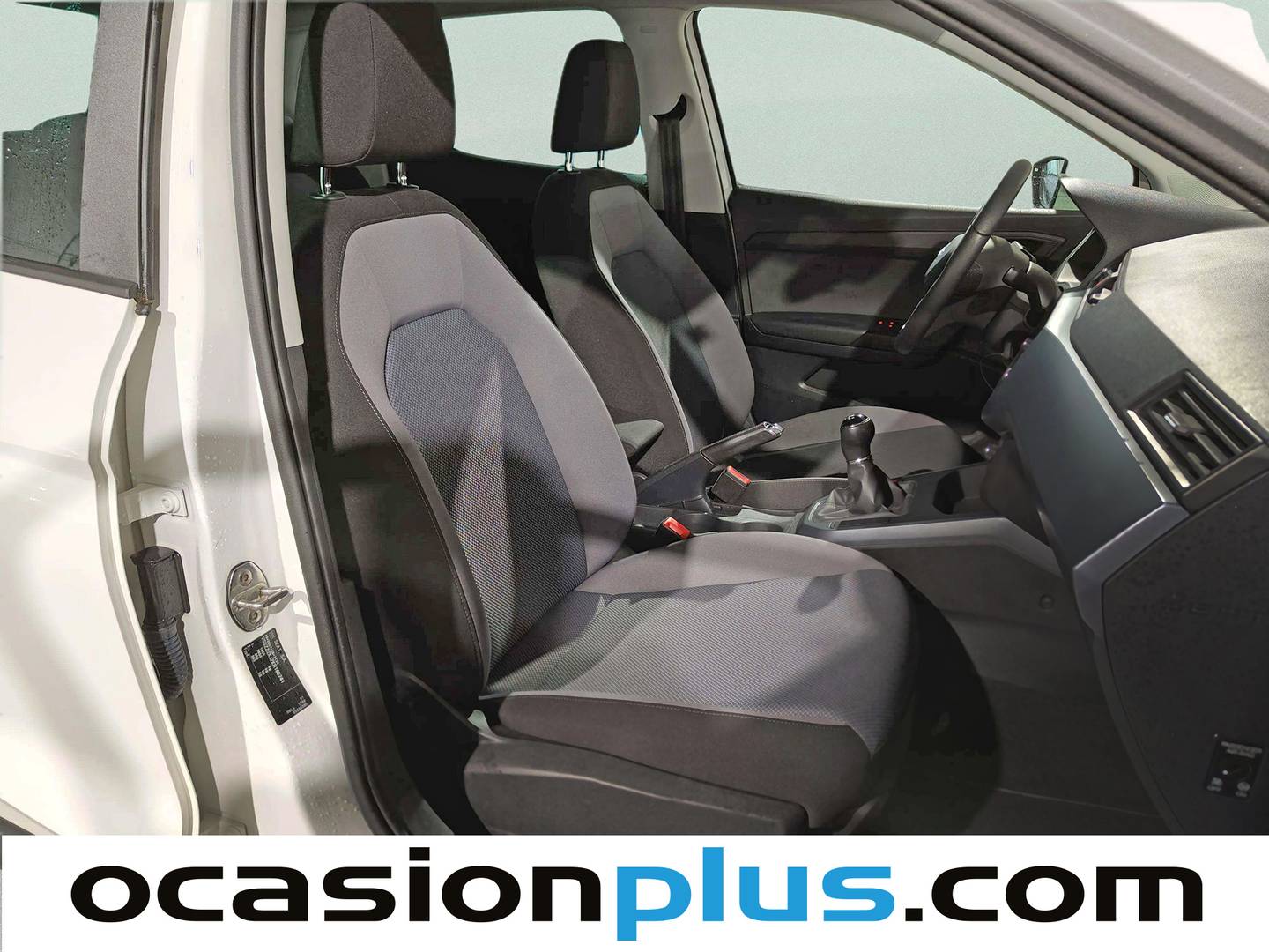 Foto Seat Arona SEAT Arona 1.0 TSI Ecomotive S&S Style Edition (95 CV)