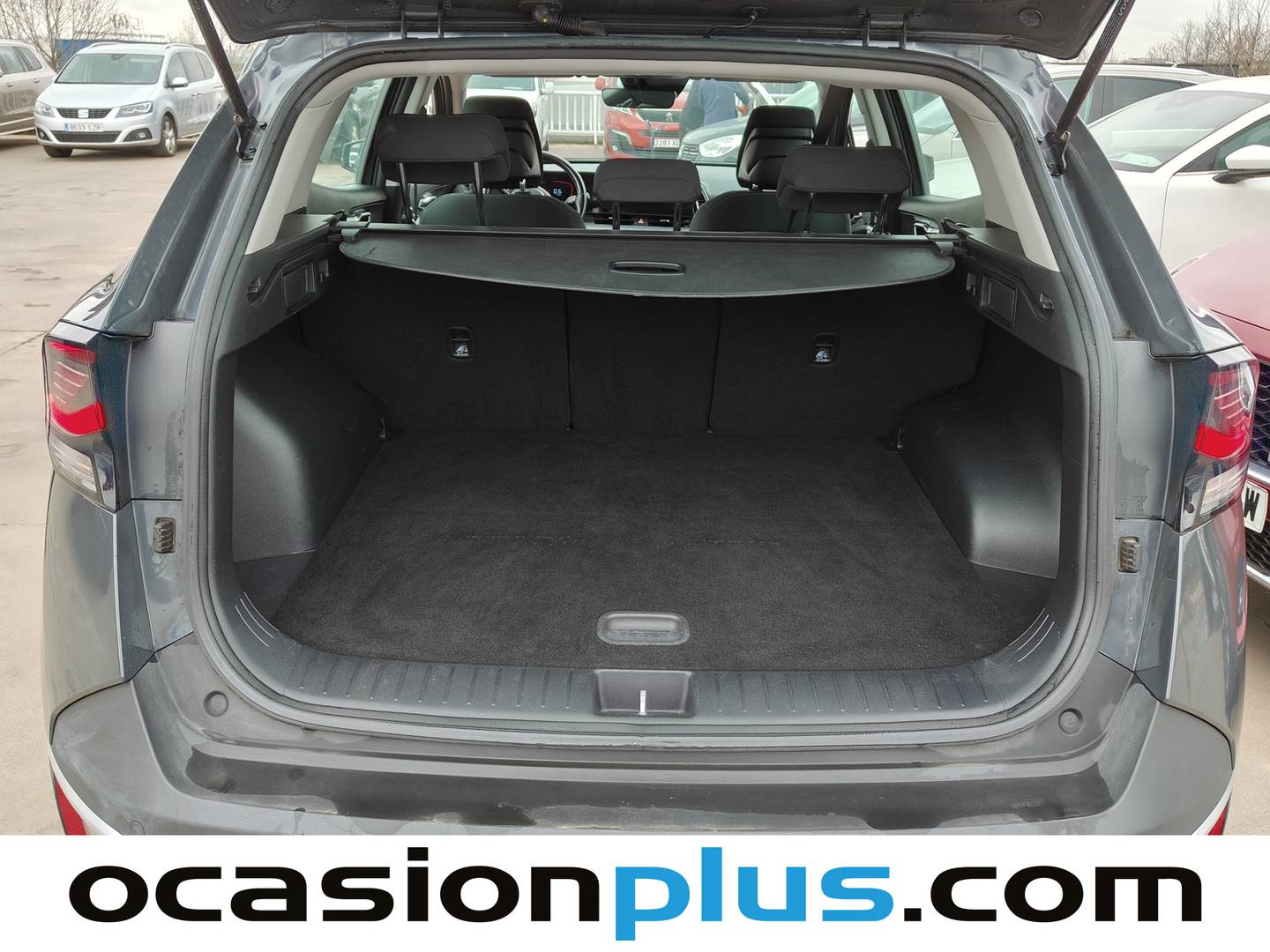 Fotos maletero KIA Sportage Kia Sportage 1.6 T-GDi MHEV Drive 4x2 (150 CV)