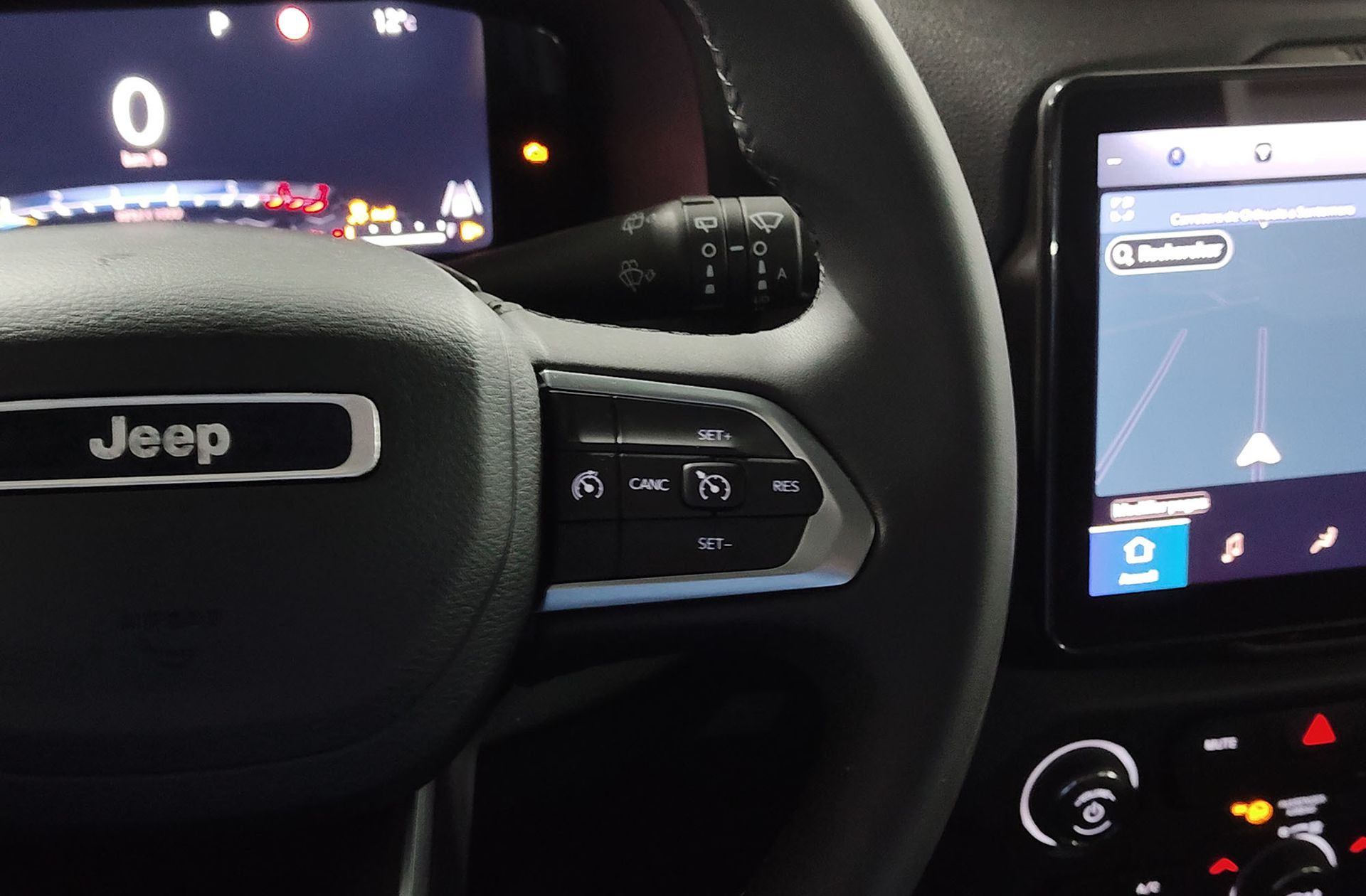 Jeep Renegade eHybrid 1.5 Altitude DCT - foto 25