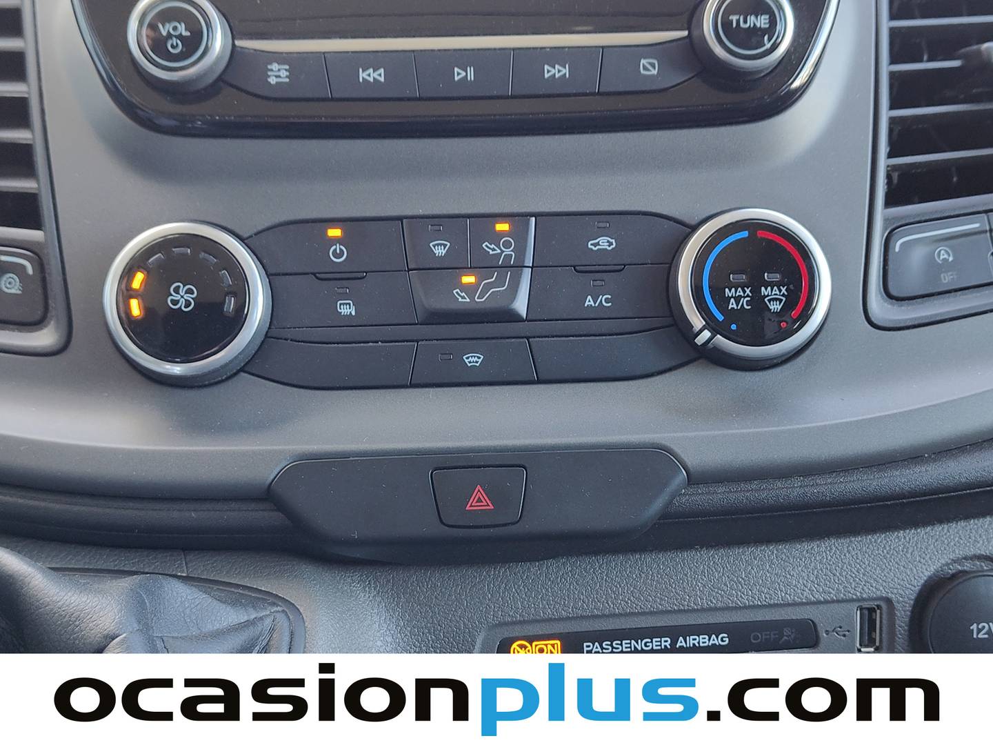 Acabados Ford Transit Ford Transit Furgon 350 DC L3H2 Trend FWD (130 CV) 7 Plazas