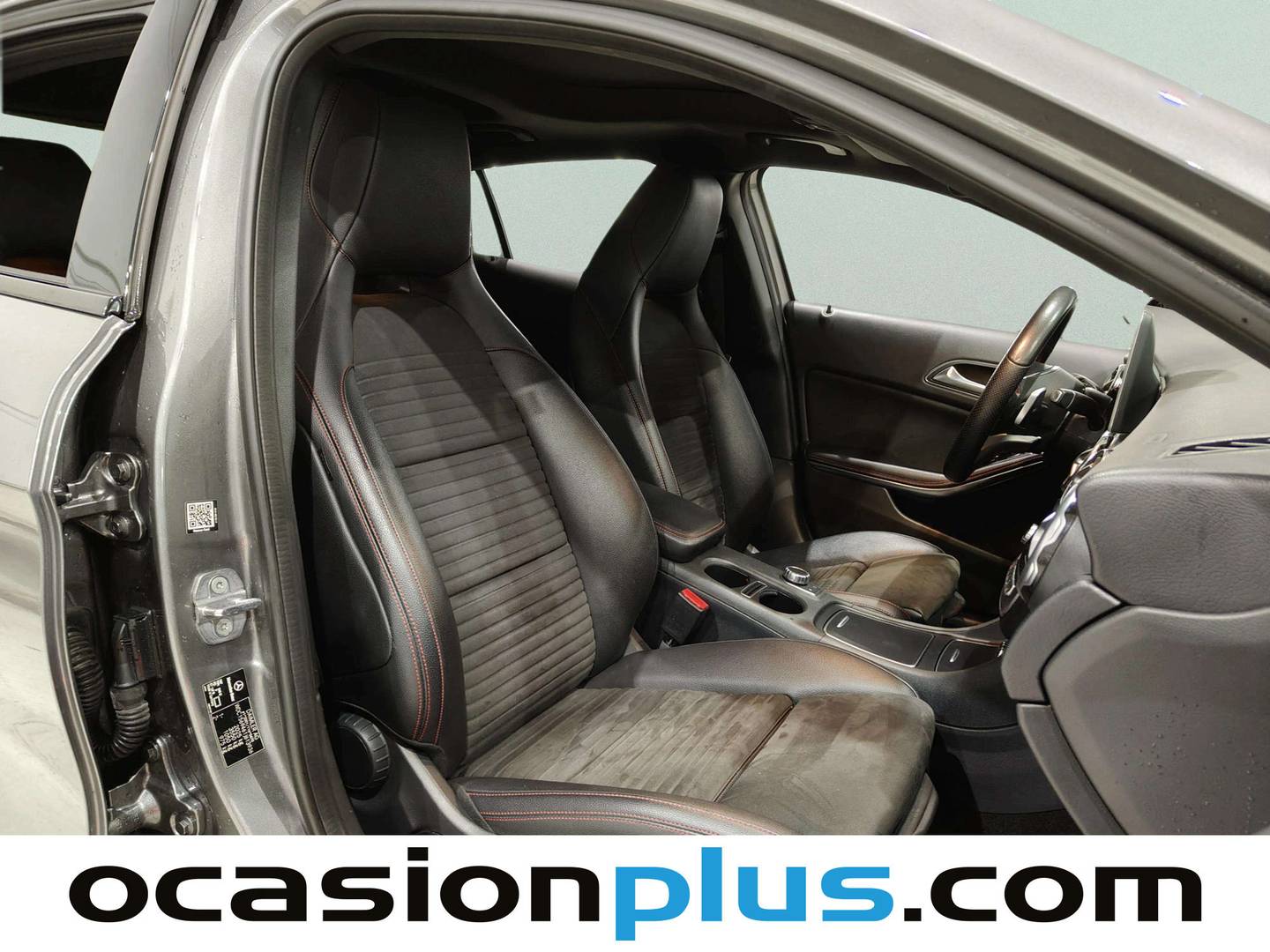 Foto Mercedes GLA Mercedes-Benz GLA GLA 250 4Matic (211 CV) Pack AMG