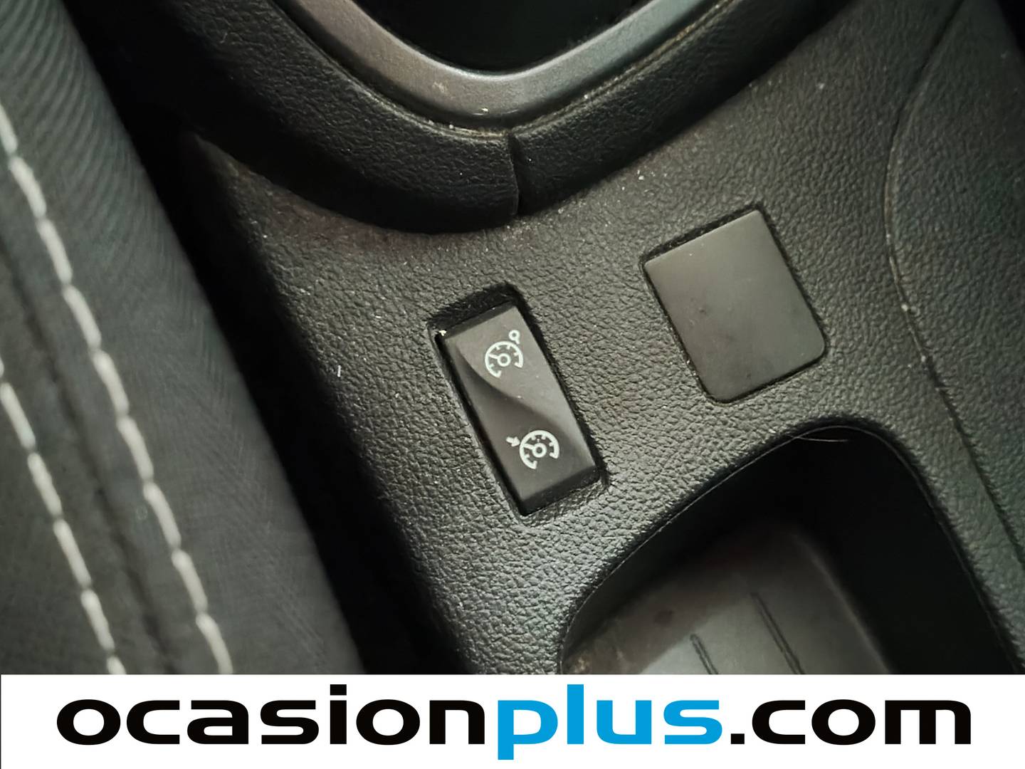 Equipamiento del Renault Clio Renault Clio Limited Energy TCe  (90 CV)