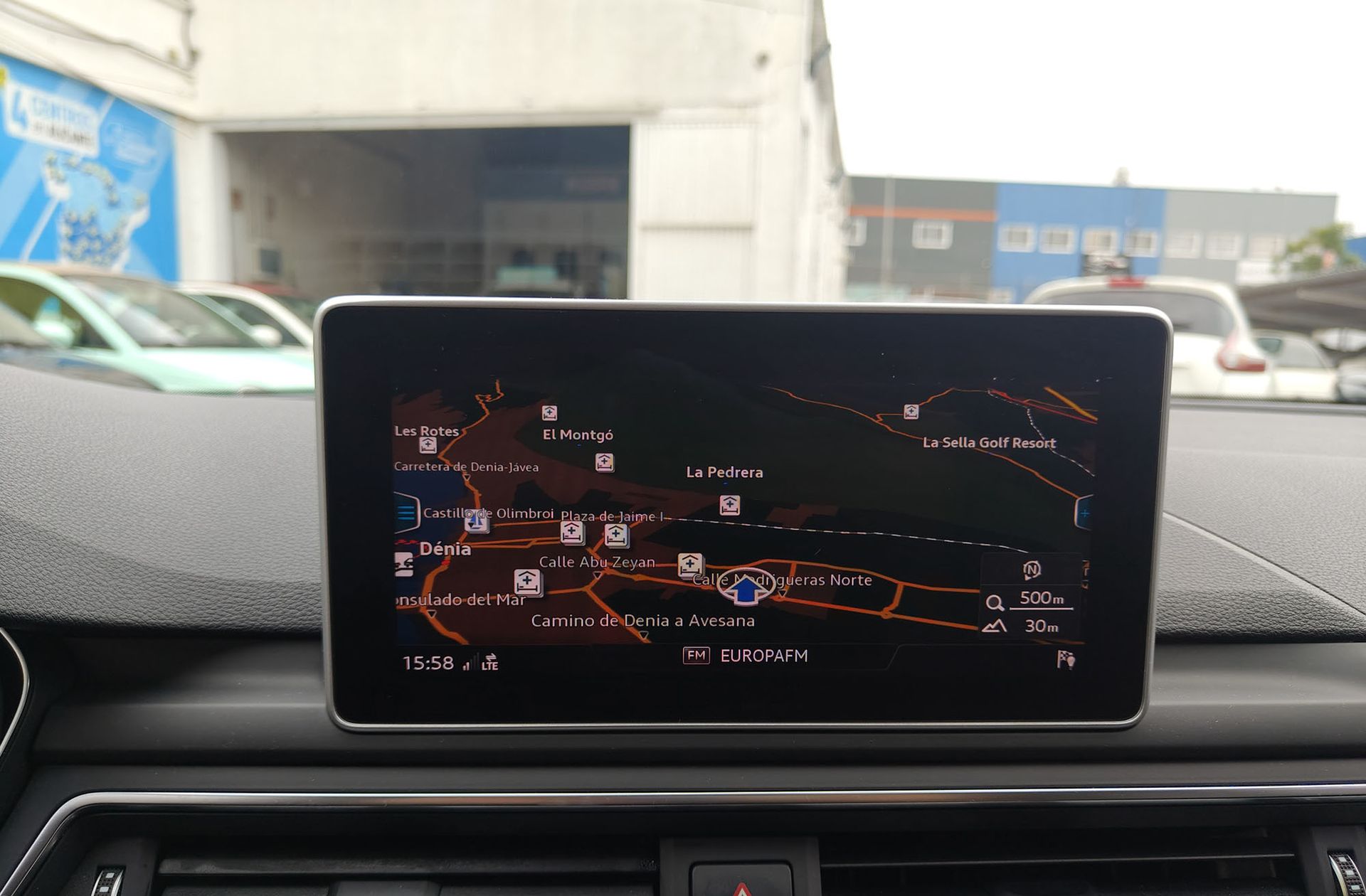 Audi A4 Avant Advanced 40 TDI S tronic - foto 8