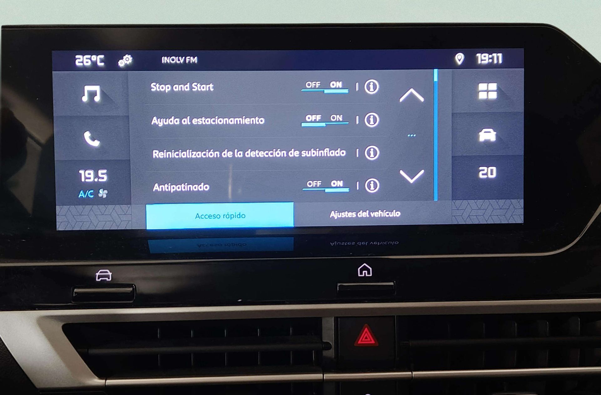 Citroën C4 PureTech 130 Plus EAT8 - foto 18