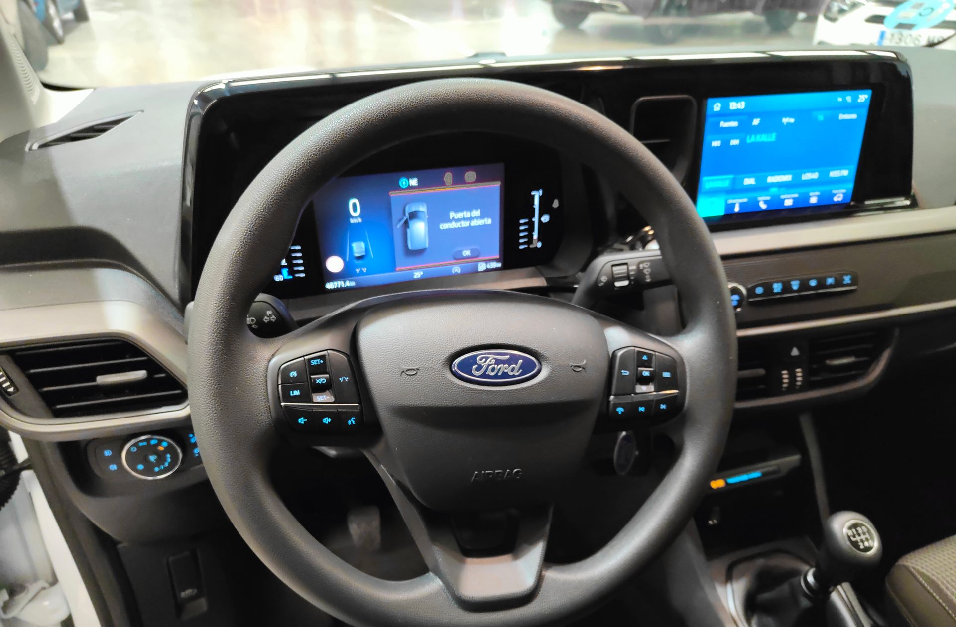 Ford Transit Furgon 1.0 EcoBoost Trend - foto 23