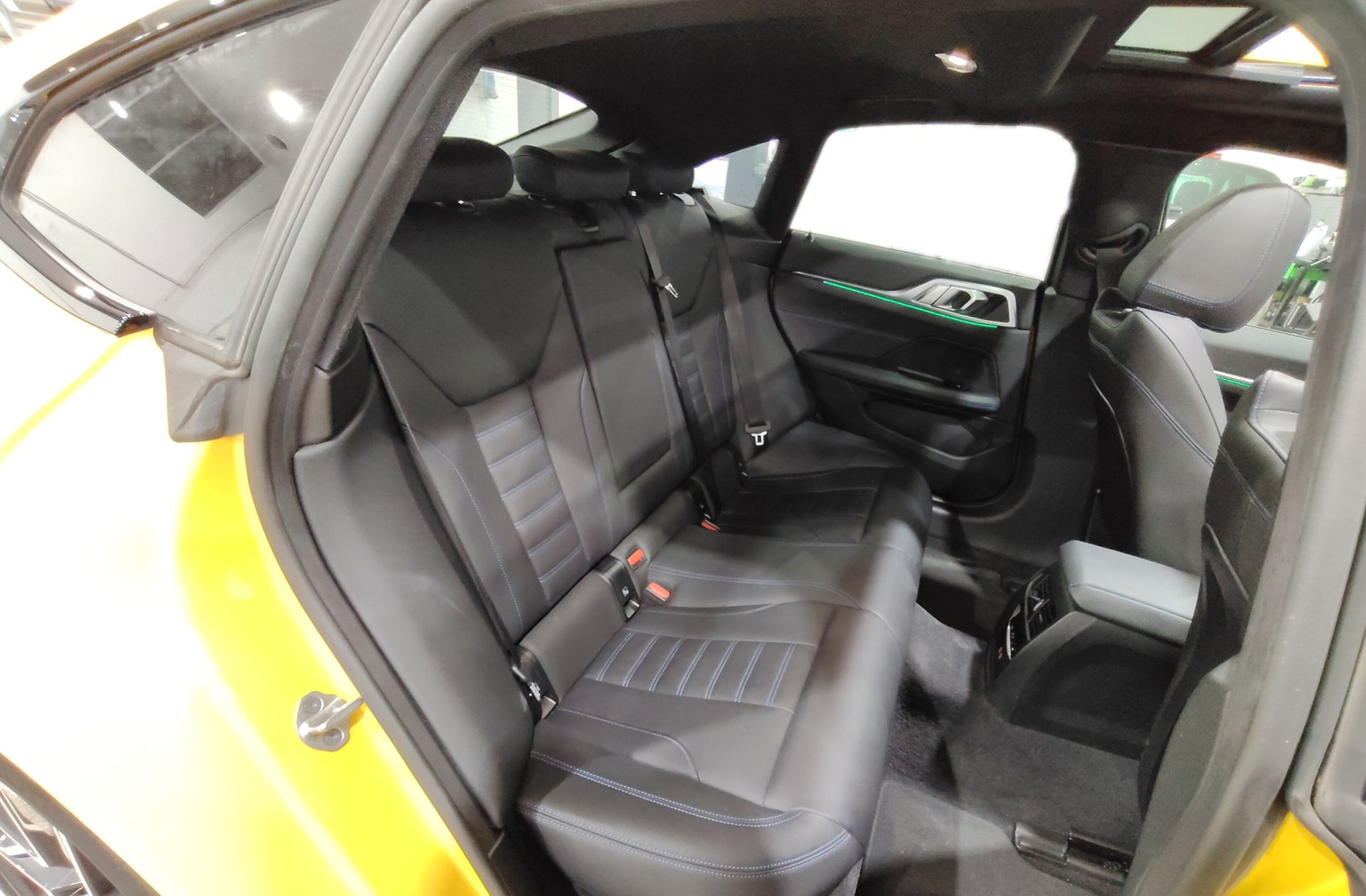 BMW i4 M50 - foto 23