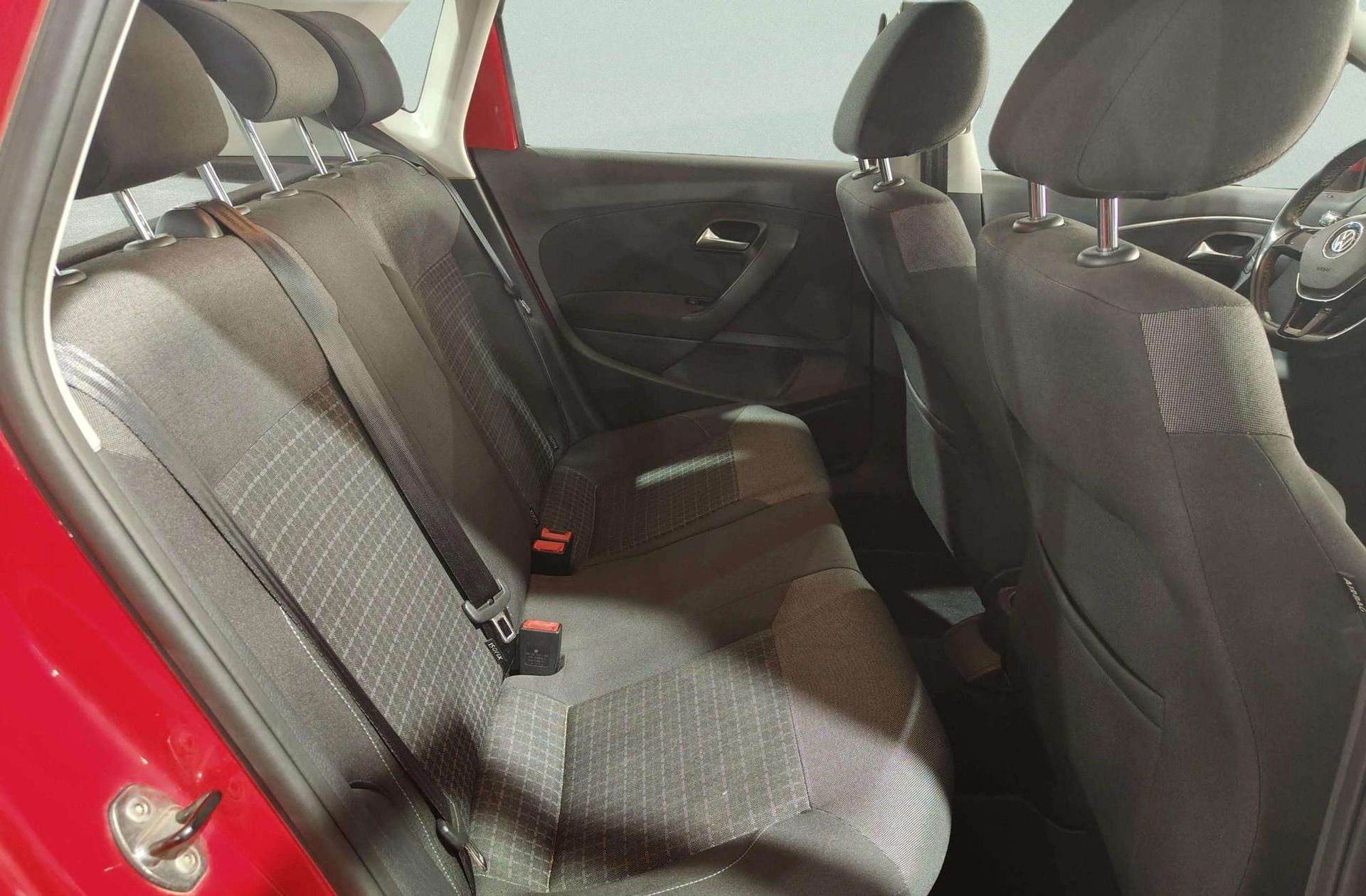 Volkswagen Polo Advance 1.2 TSI BMT DSG - foto 17