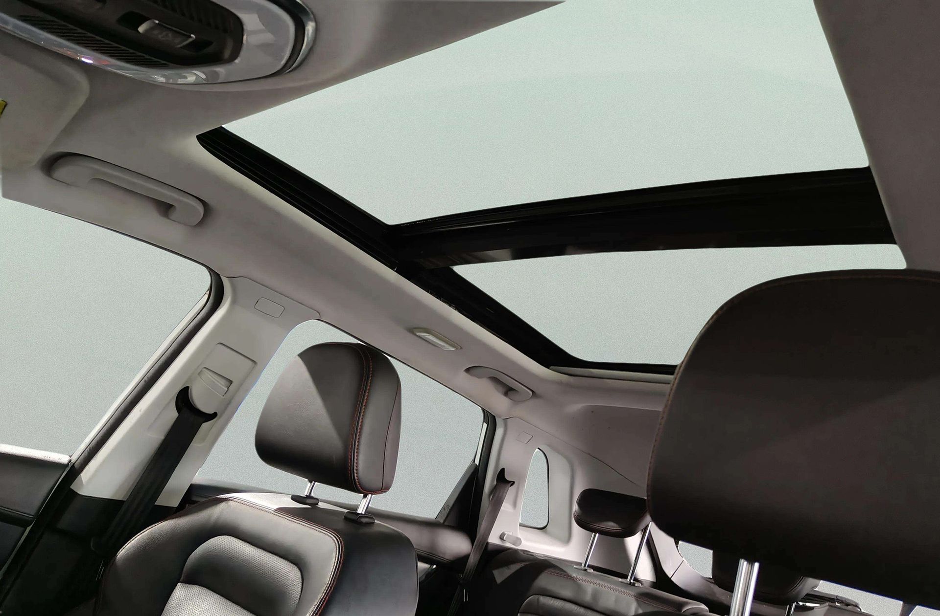 SWM G01 1.5T Luxury - foto 6