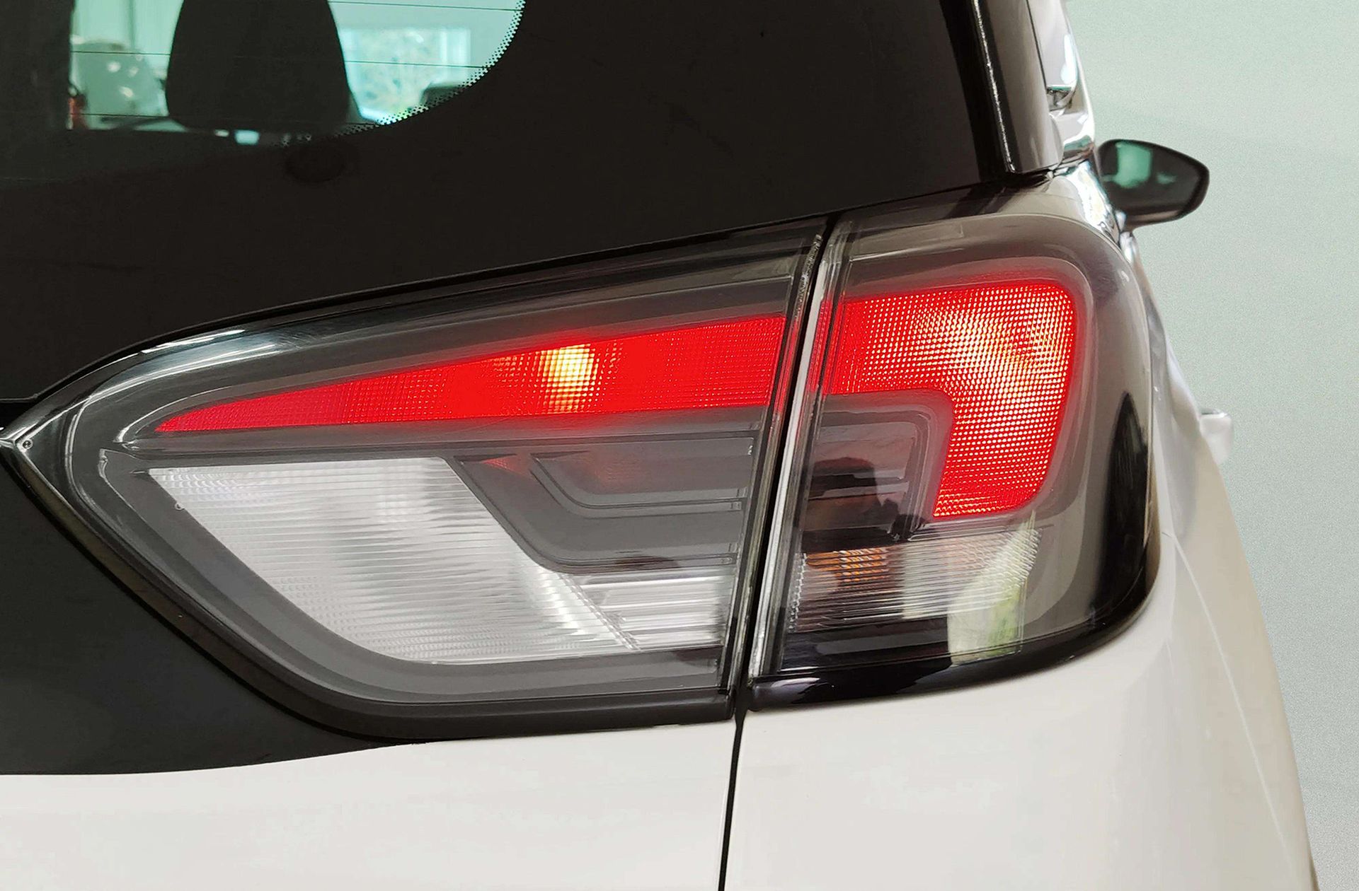Opel Crossland 1.2 Elegance - foto 16