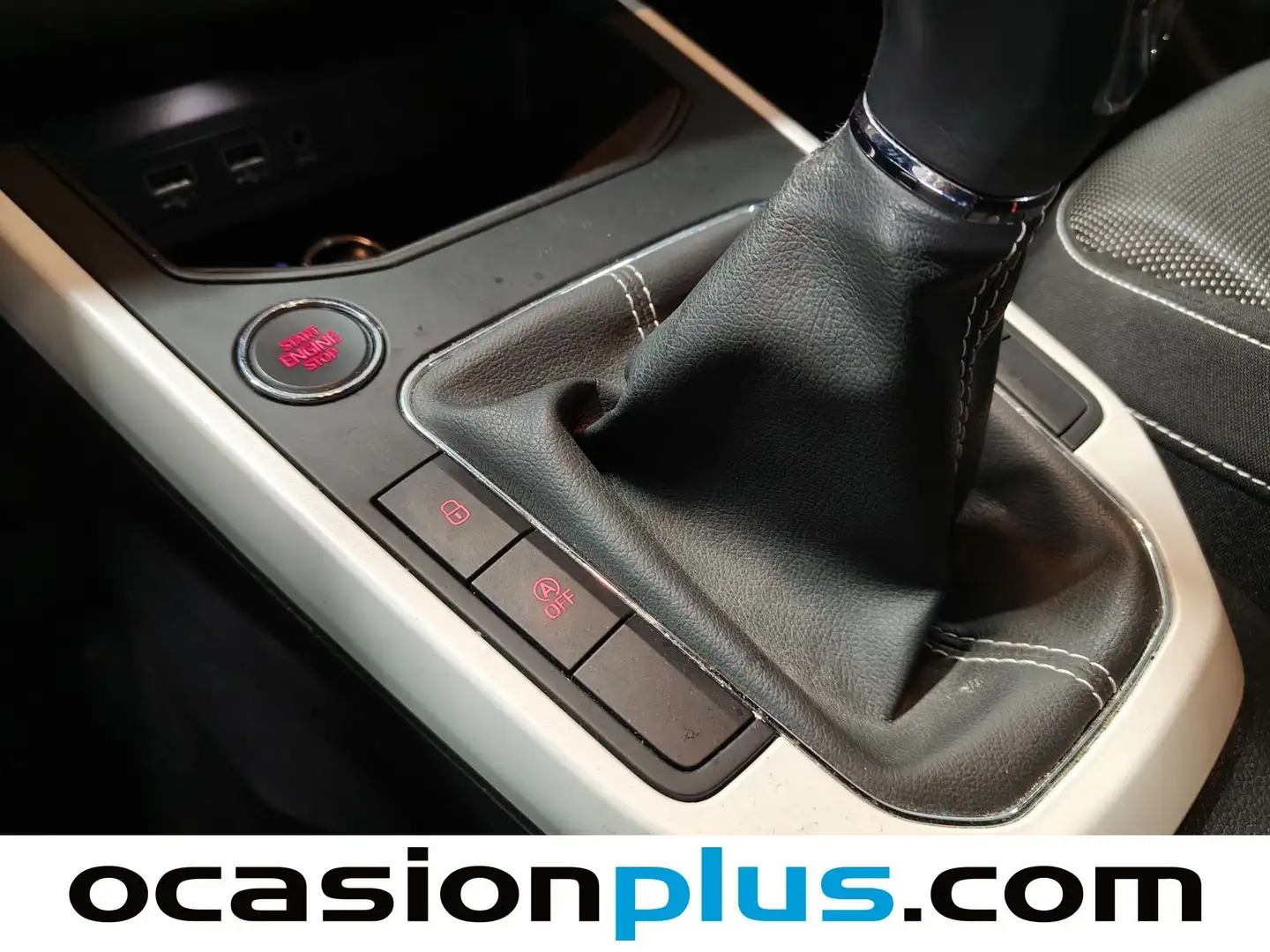 Foto Seat Arona SEAT Arona 1.0 TSI Ecomotive S&S Xcellence (115 CV)