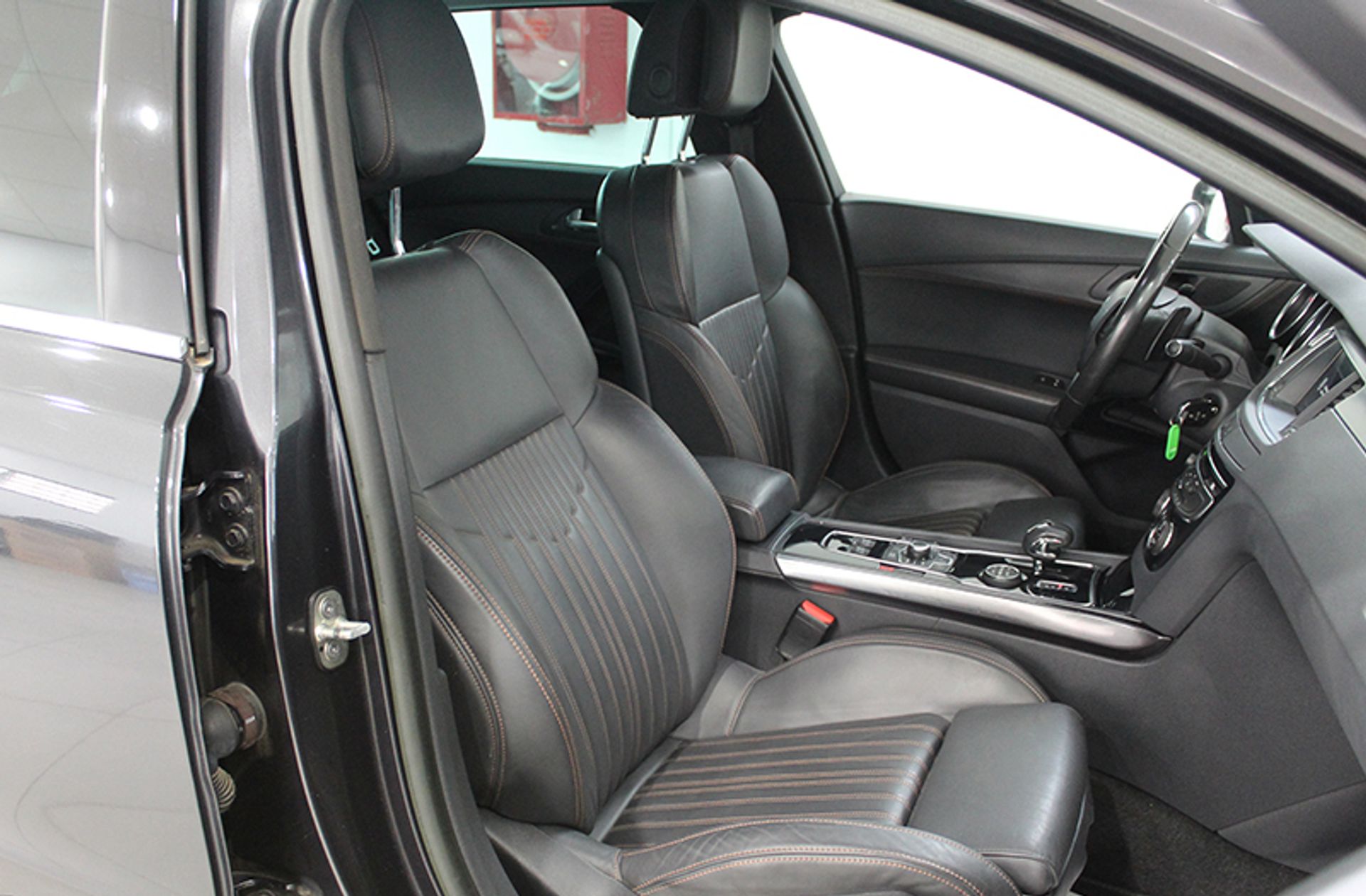 Peugeot 508 RXH 2.0 HDi Hybrid - foto 26