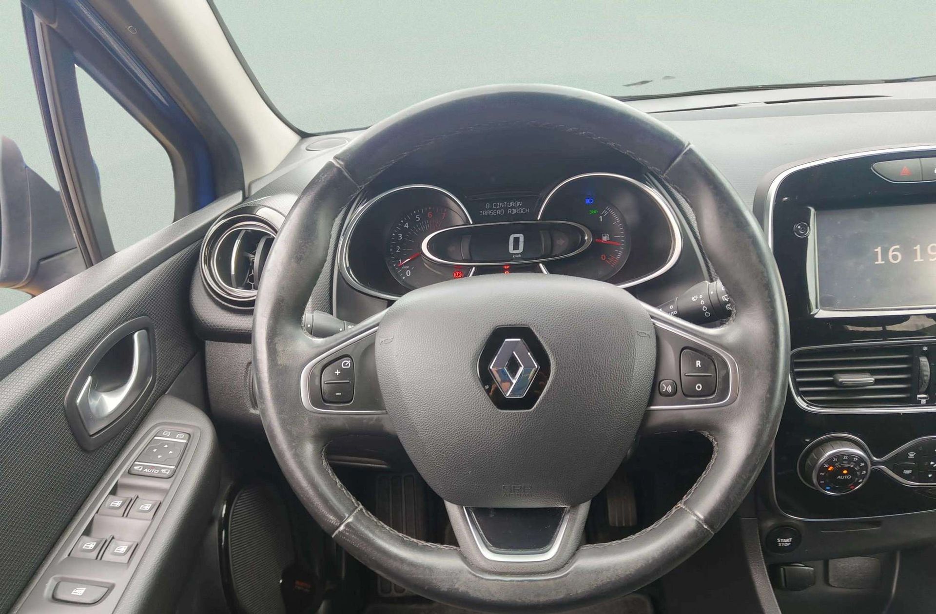 Renault Clio Zen Energy TCe - foto 24