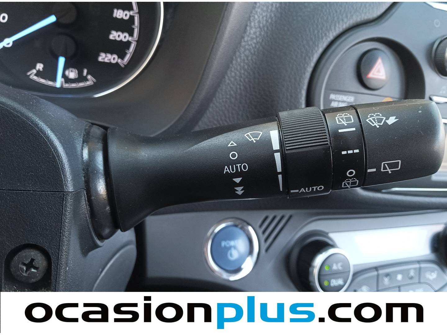 Foto Toyota Yaris Toyota Yaris 1.5 100H Feel 20 Aniversario (100 CV)