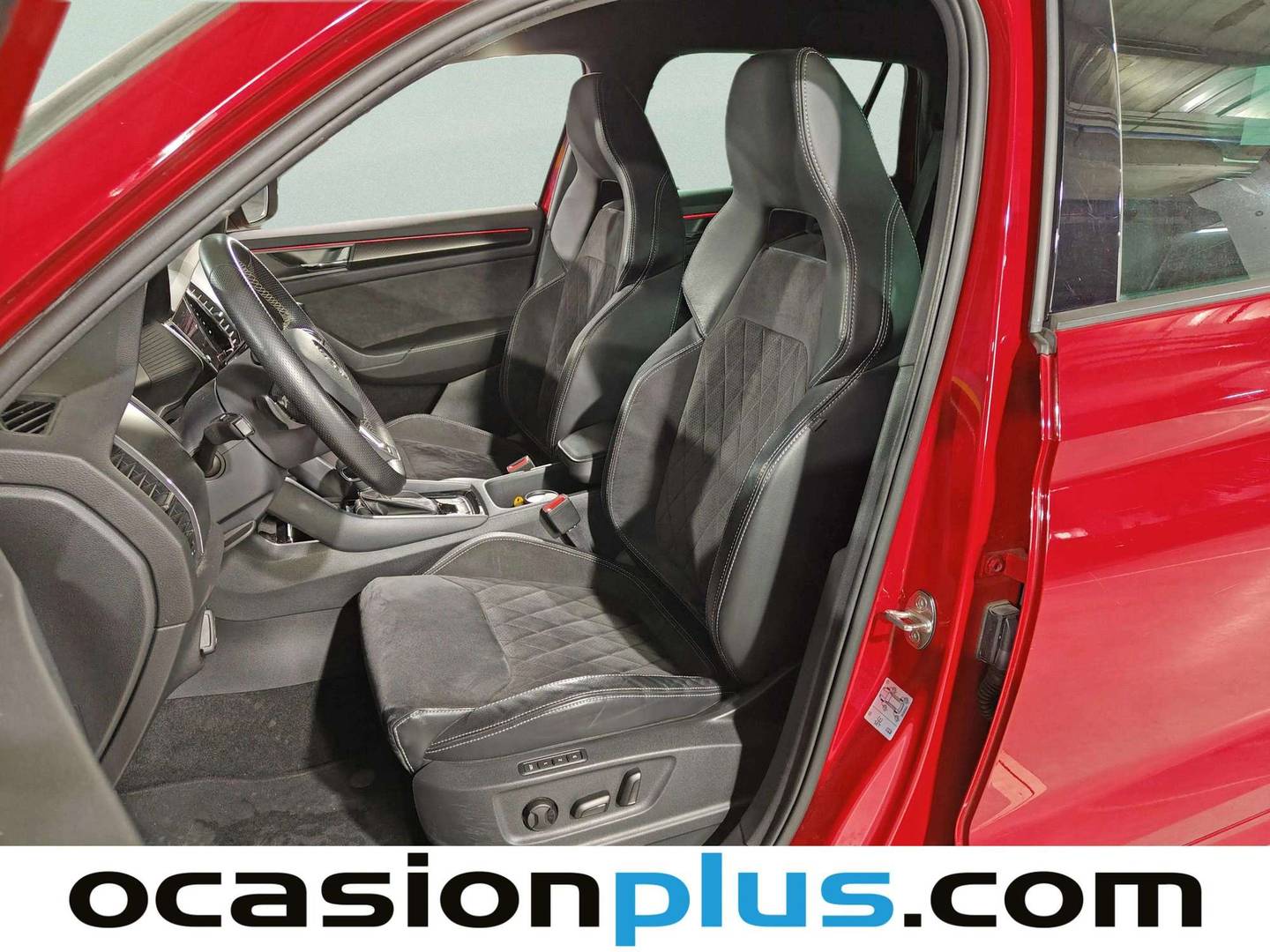 Foto asientos delanteros Skoda Kodiaq Skoda Kodiaq 1.5 TSI Sportline 4x2 DSG (150 CV)
