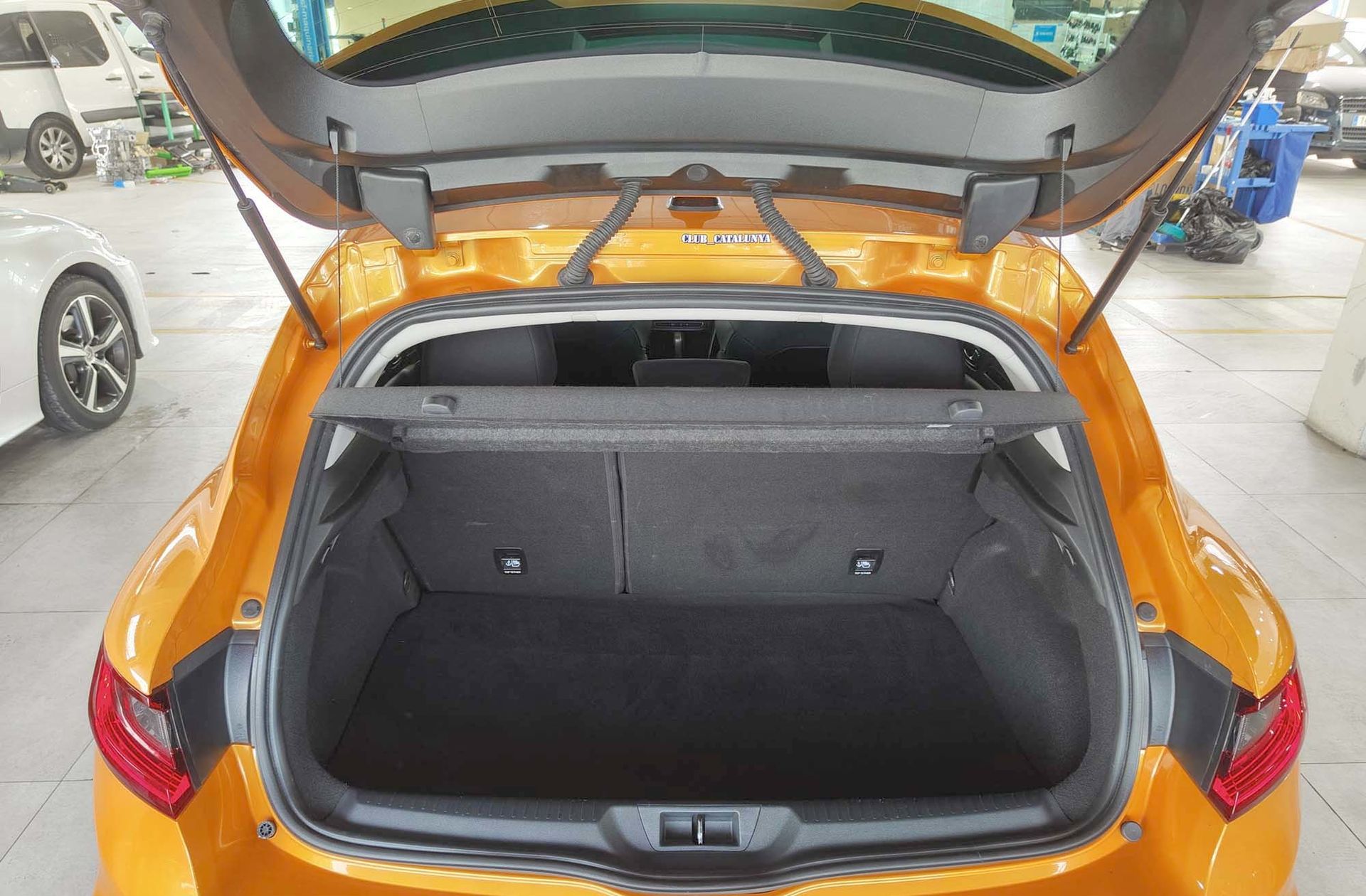 Renault Mégane RS Energy TCe EDC - foto 17
