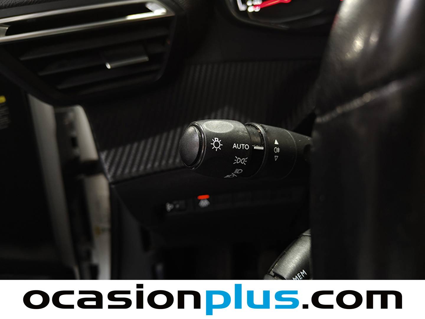 Foto Peugeot 2008 Peugeot 2008 PureTech 100 S&S Allure (100 CV)