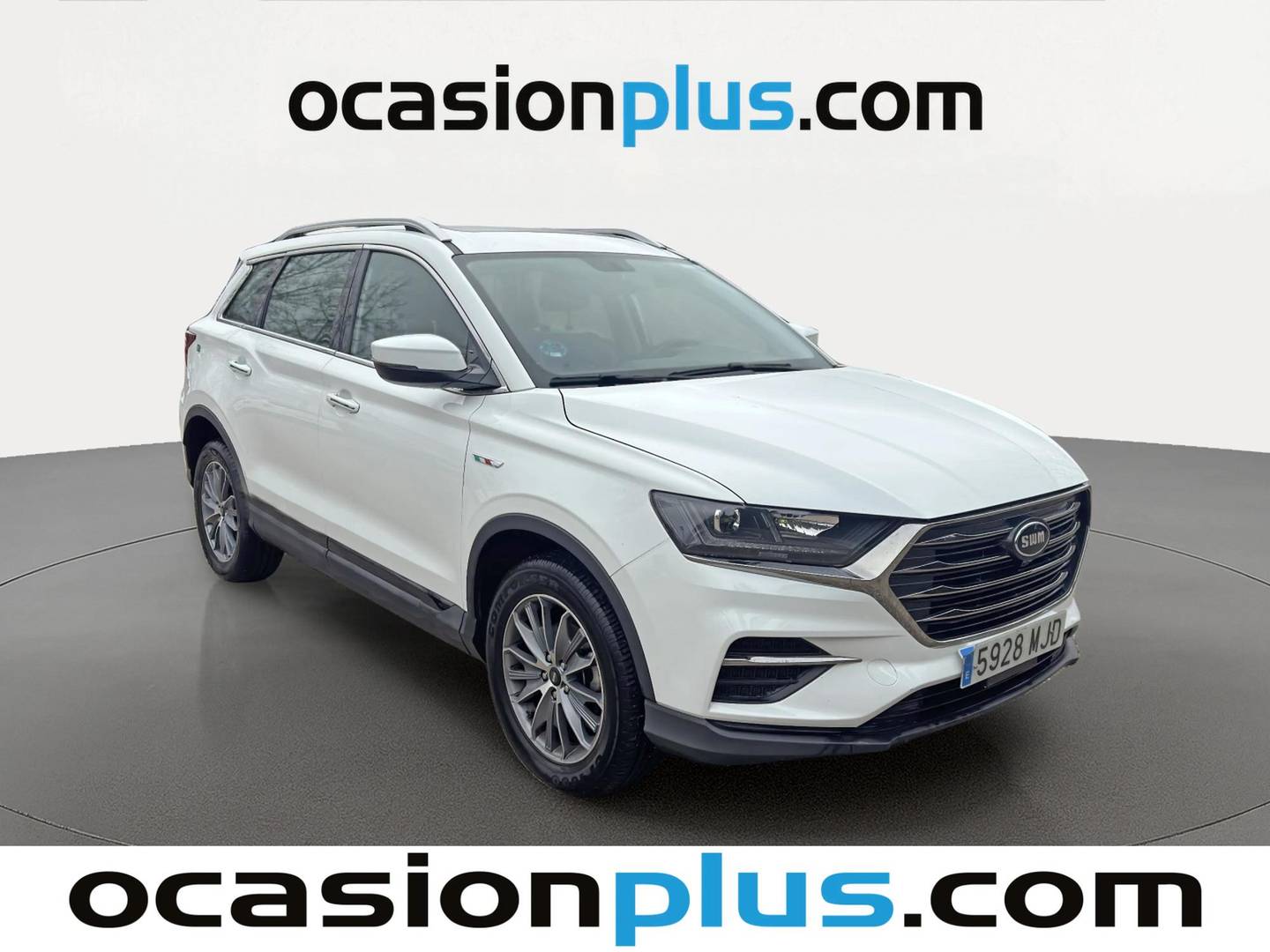 Foto delantera SWM G01 SWM G01 1.5T Luxury (131 CV) derecha