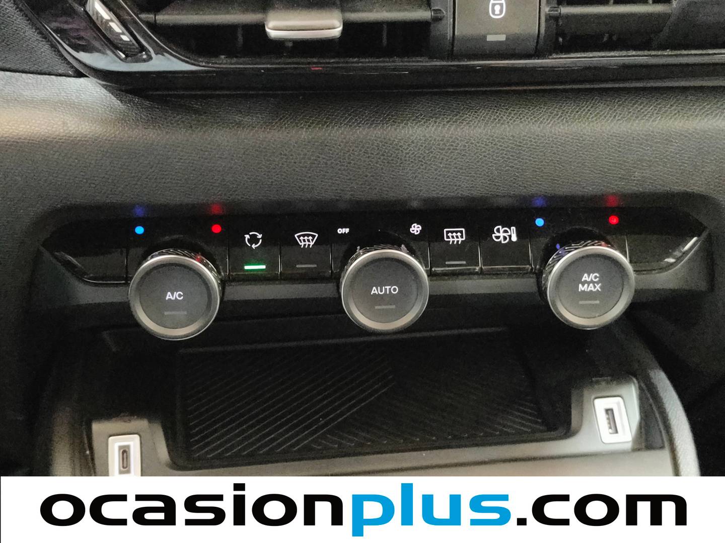 Foto Citroën C4 Citroen C4 PureTech 130 S&S 6v Feel Pack (130 CV)