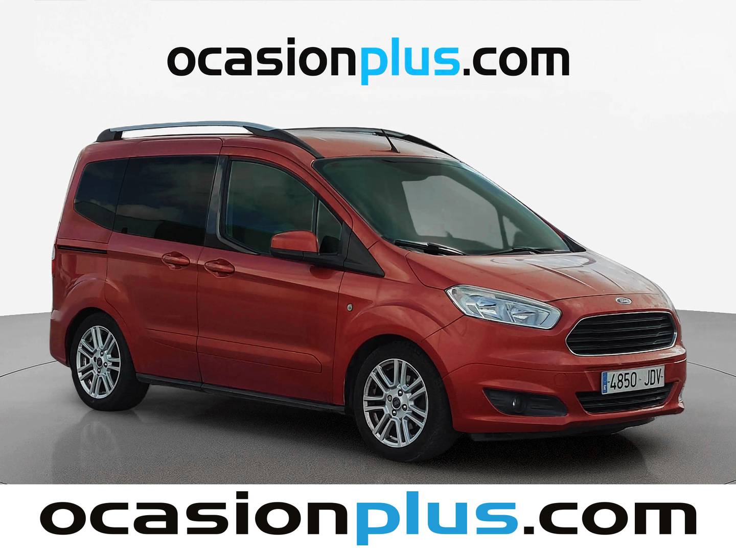 Foto delantera Ford Tourneo Courier Ford Tourneo Courier 1.6 TDCi Titanium (95 CV) derecha