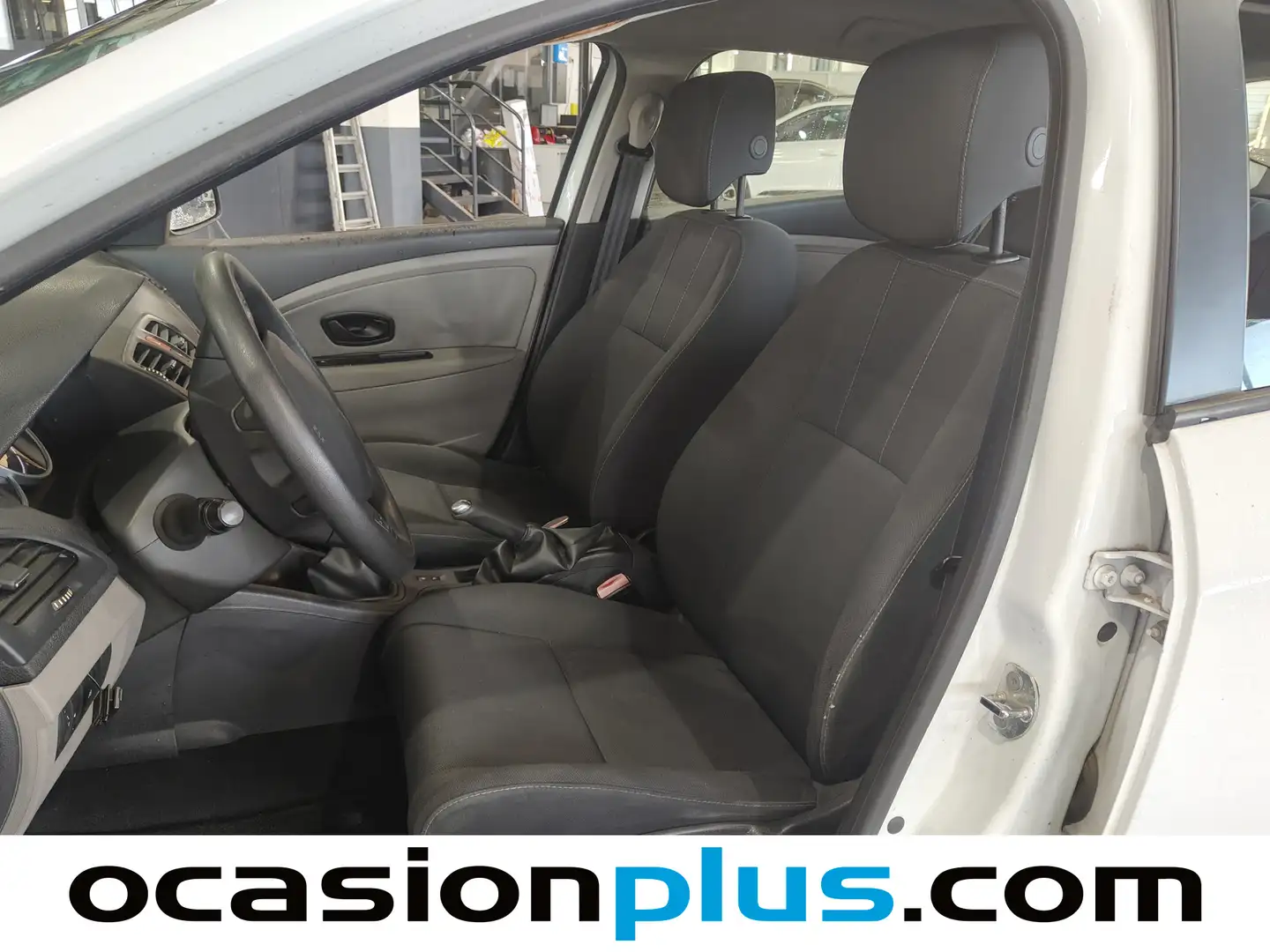 Foto Renault Mégane Renault Megane 1.6 16v Authentique (100 CV)