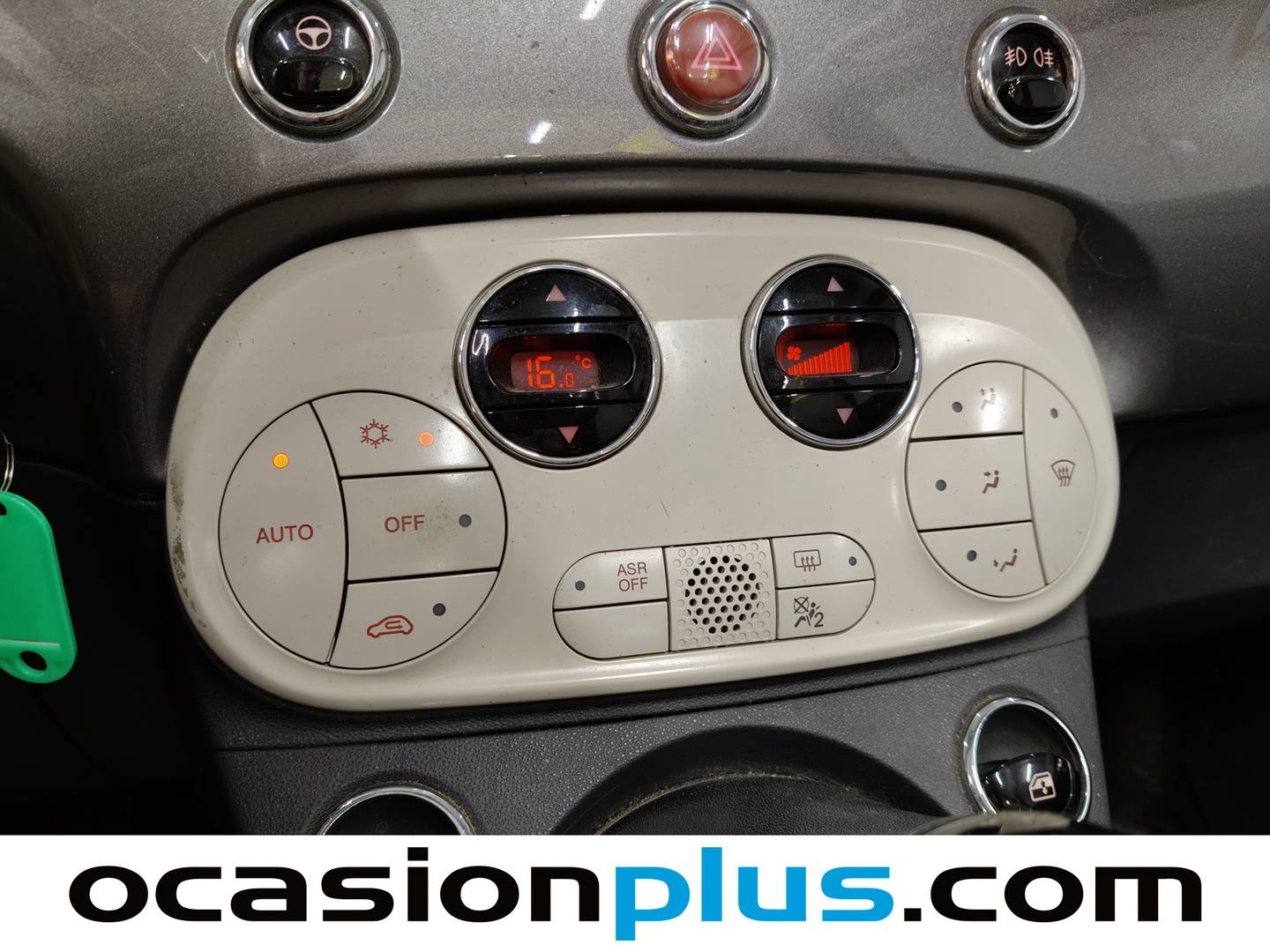 Extras y acabados del Fiat 500C Fiat 500C 1.2 8v Cabrio Lounge (69 CV)