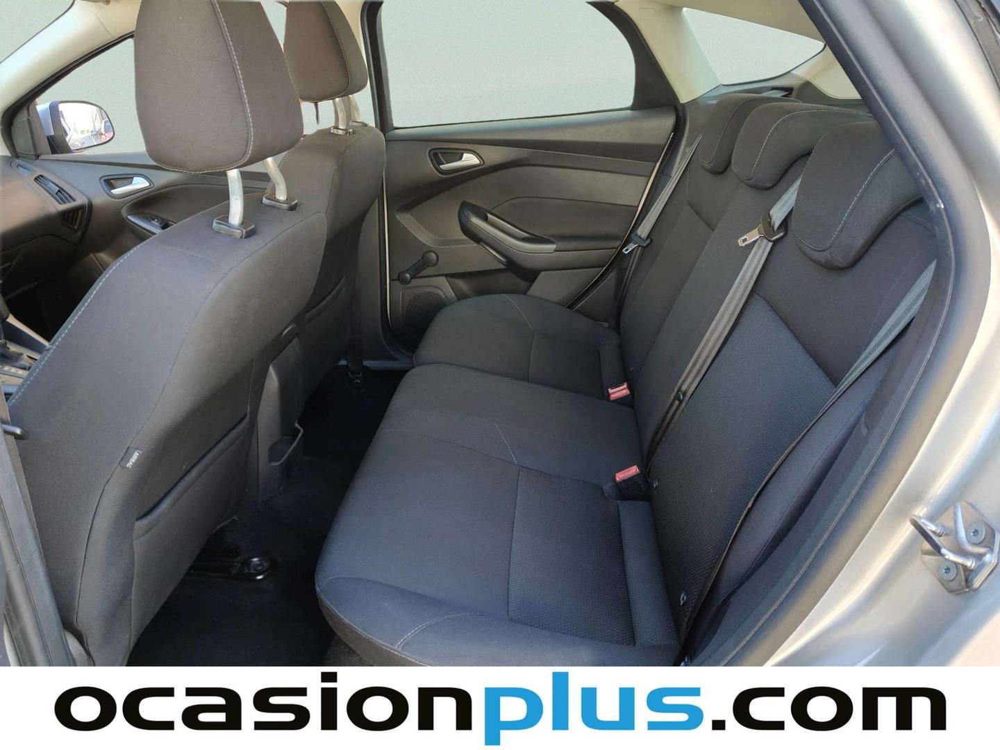 Foto asientos traseros Ford Focus Ford Focus 1.6 TI-VCT Trend+ PowerShift (125 CV)