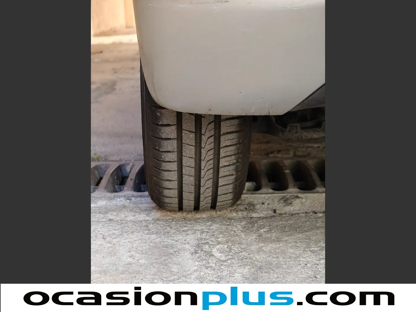 Foto Peugeot 208 Peugeot 208 HDi 68 Style (68 CV)