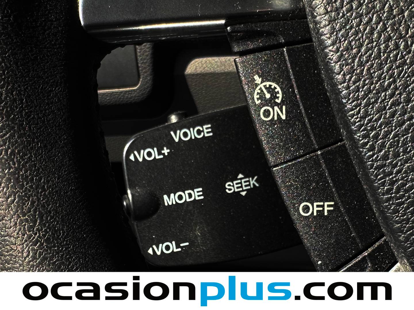 Extras y acabados del Ford Kuga Ford Kuga 2.0 TDCI S&S Trend 4x2 (140 CV)