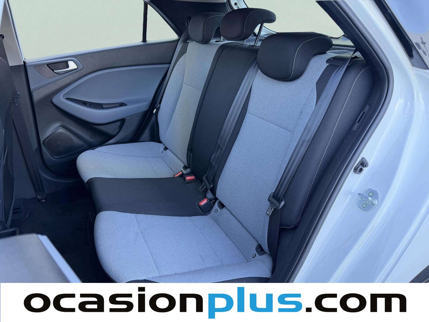 Foto asientos traseros Hyundai i20 Hyundai i20 1.2 MPI Klass (84 CV)