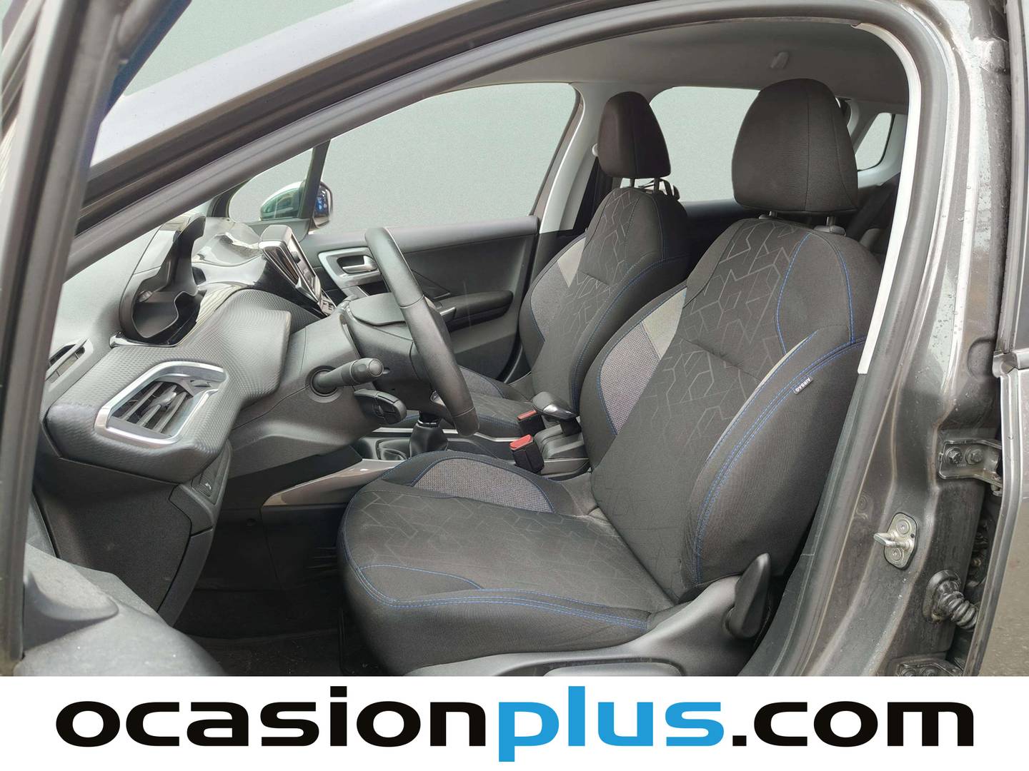 Foto Peugeot 2008 Peugeot 2008 BlueHDi 100 Style (100 CV)