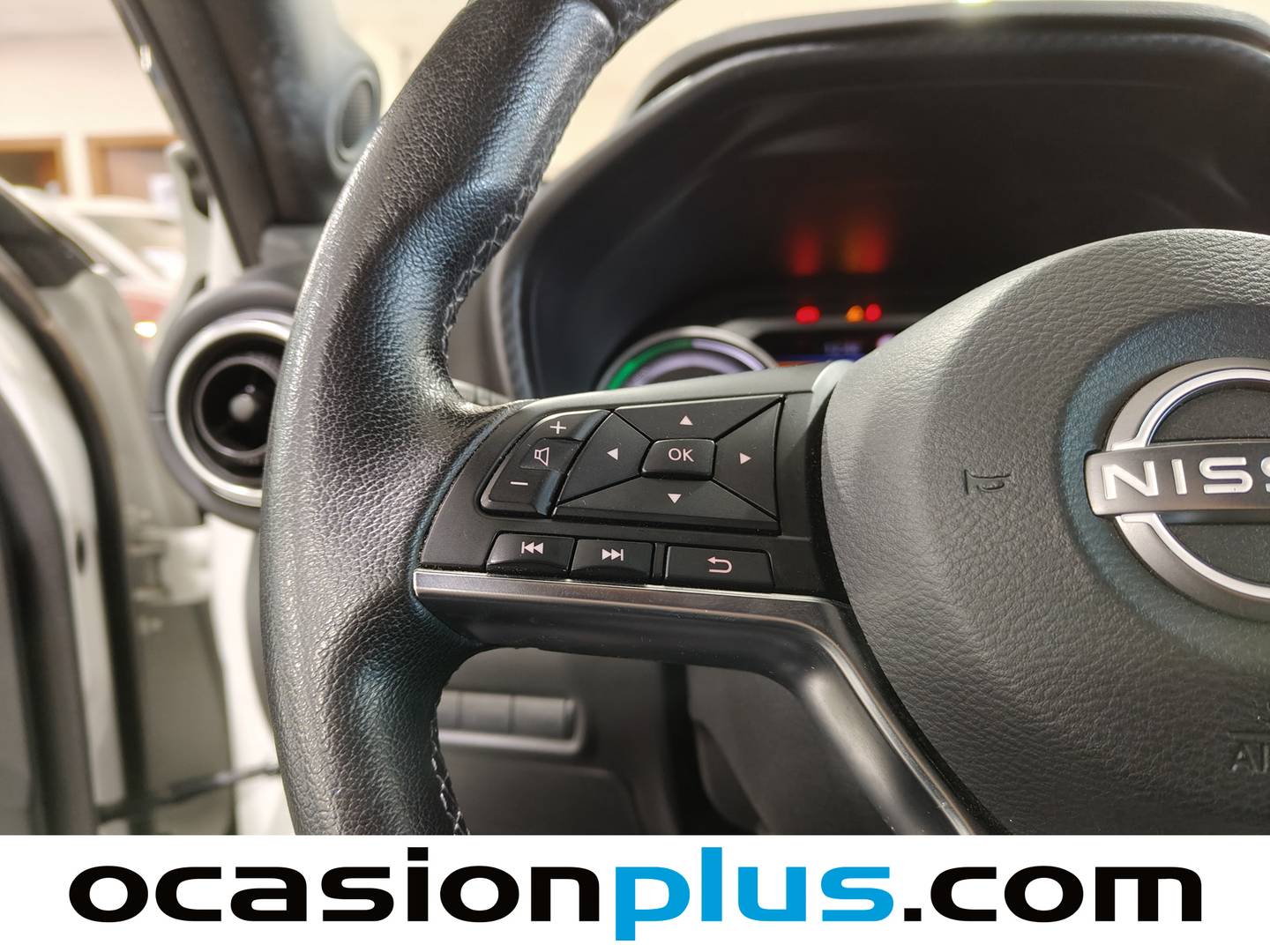 Nissan JUKE Nissan Juke Hybrid N-Design Black Auto (143 CV) seminuevo