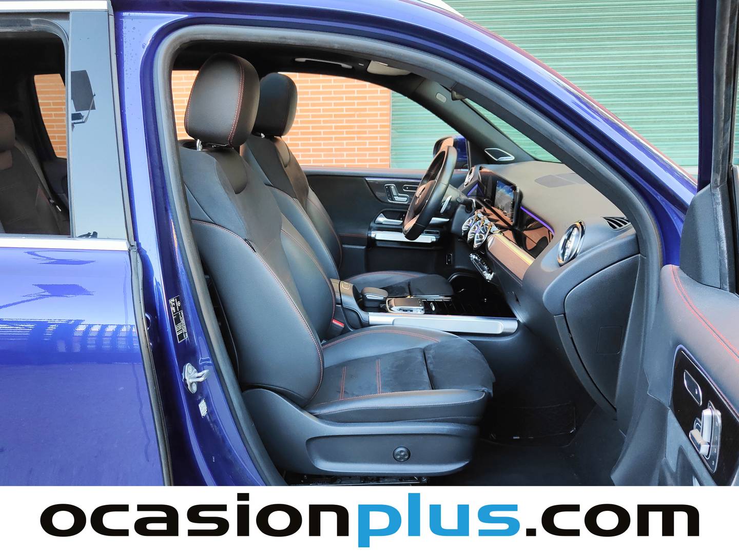 Foto Mercedes GLB Mercedes-Benz GLB 220 D 4MATIC (190 CV) Pack AMG