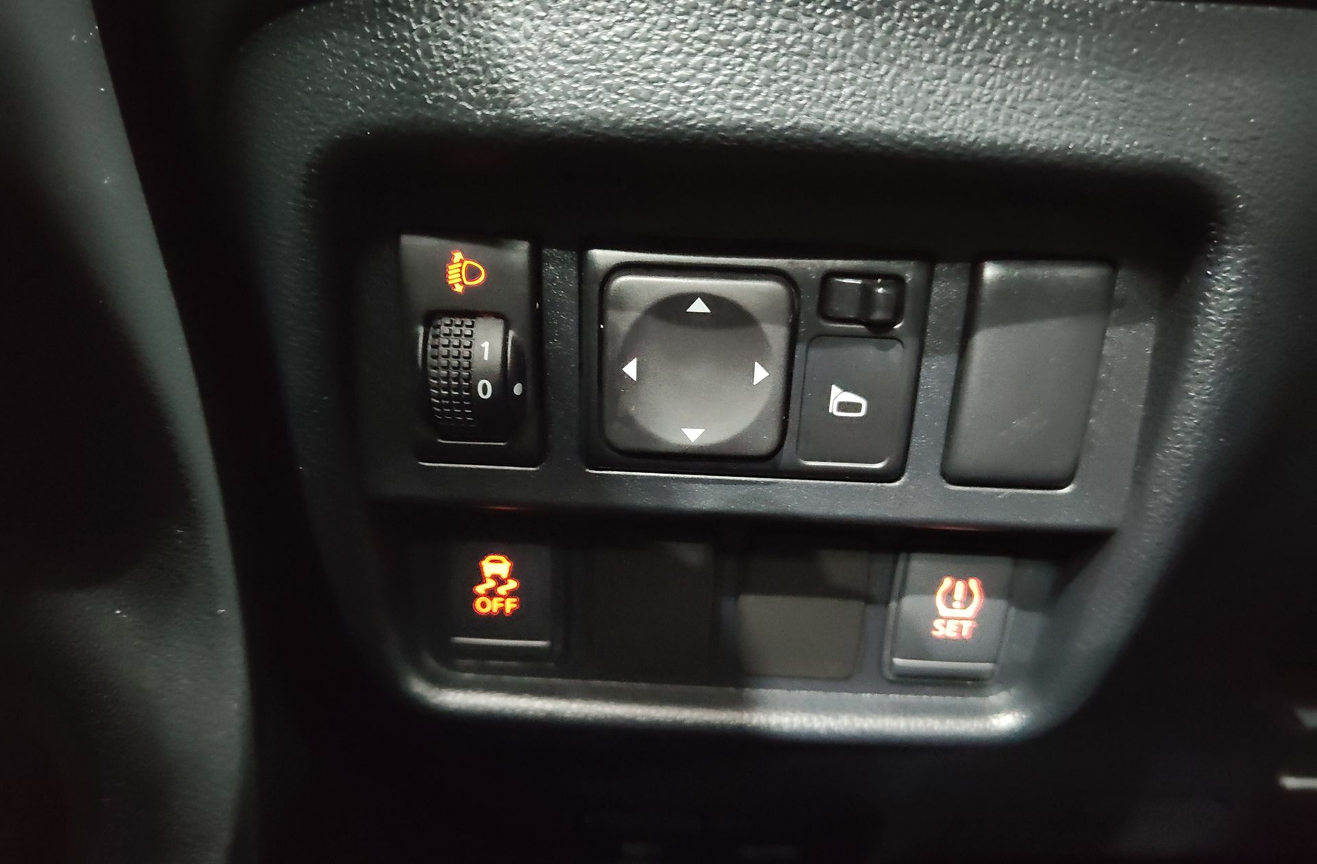 Nissan Juke 1.6 Visia 4x2 - foto 21