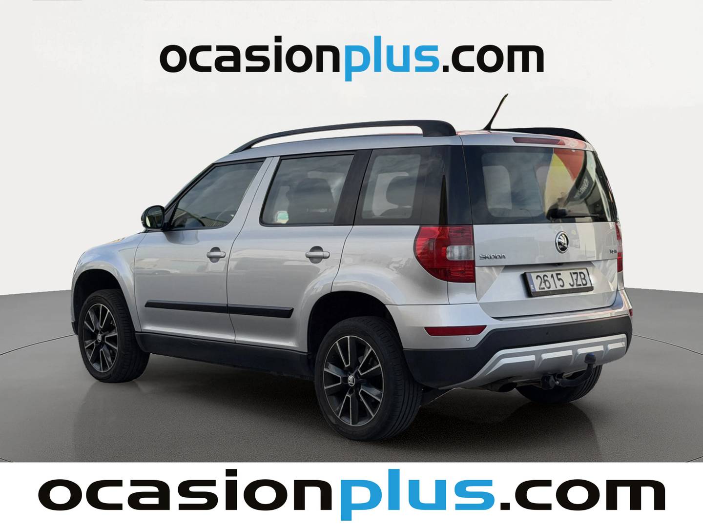 Foto trasera Skoda Yeti Skoda Yeti 1.2 TSI Outdoor Black (110 CV) izquierda
