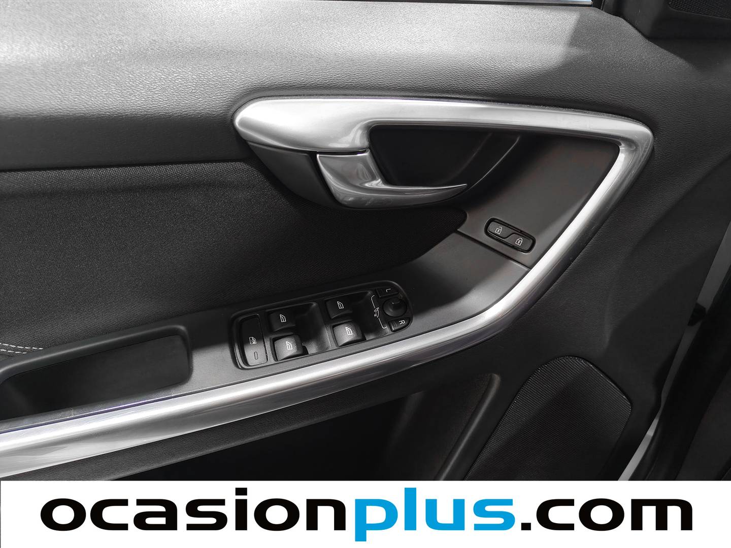 Volvo XC60 Volvo XC60 D3 Kinetic (136 CV) 2014