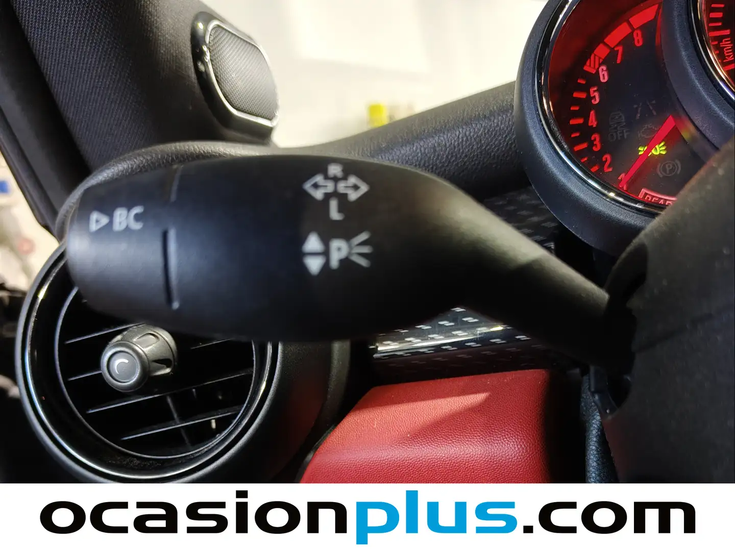 Foto Mini MINI MINI MINI 3 Puertas John Cooper Works  (231 CV)