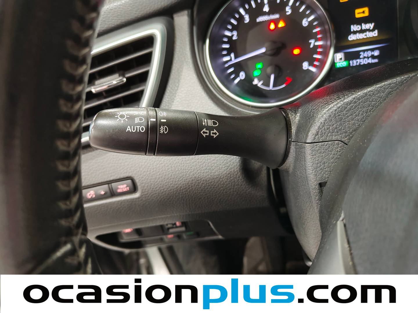 Acabados Nissan QASHQAI Nissan Qashqai DIG-T 115 N-Connecta Xtronic (115 CV)