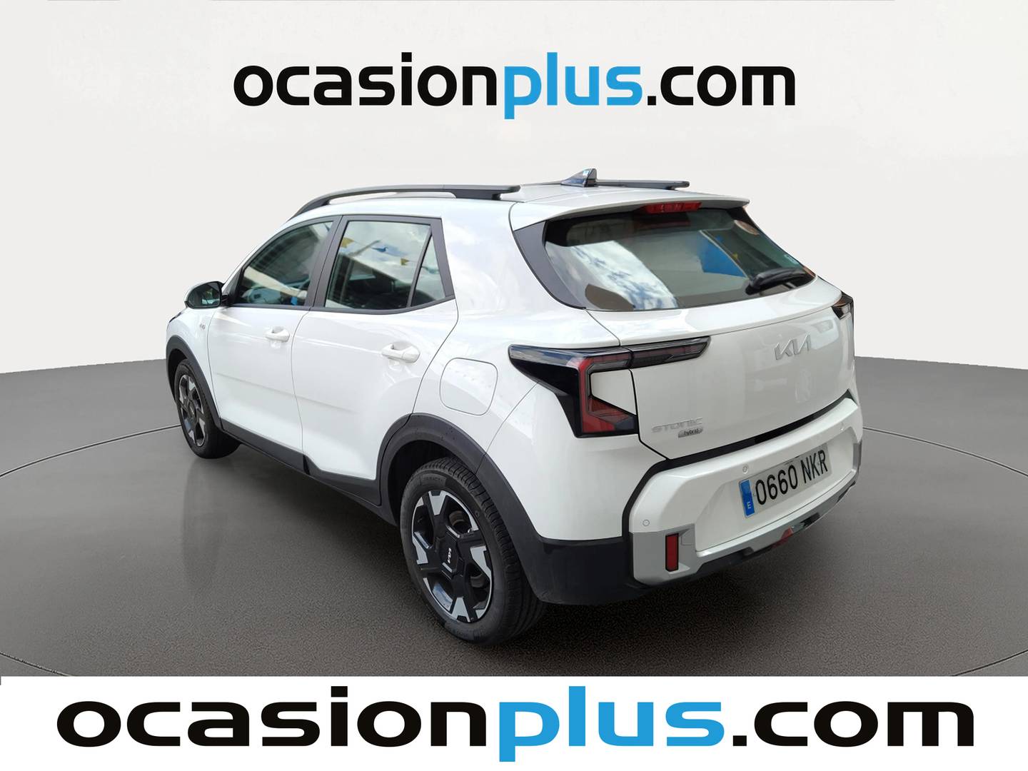Foto trasera KIA Stonic KIA Stonic 1.0 T-GDi MHEV Concept (115 CV) izquierda