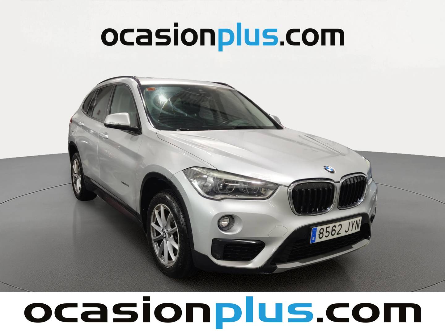 Foto delantera BMW X1 BMW X1 sDrive18d (150 CV) derecha
