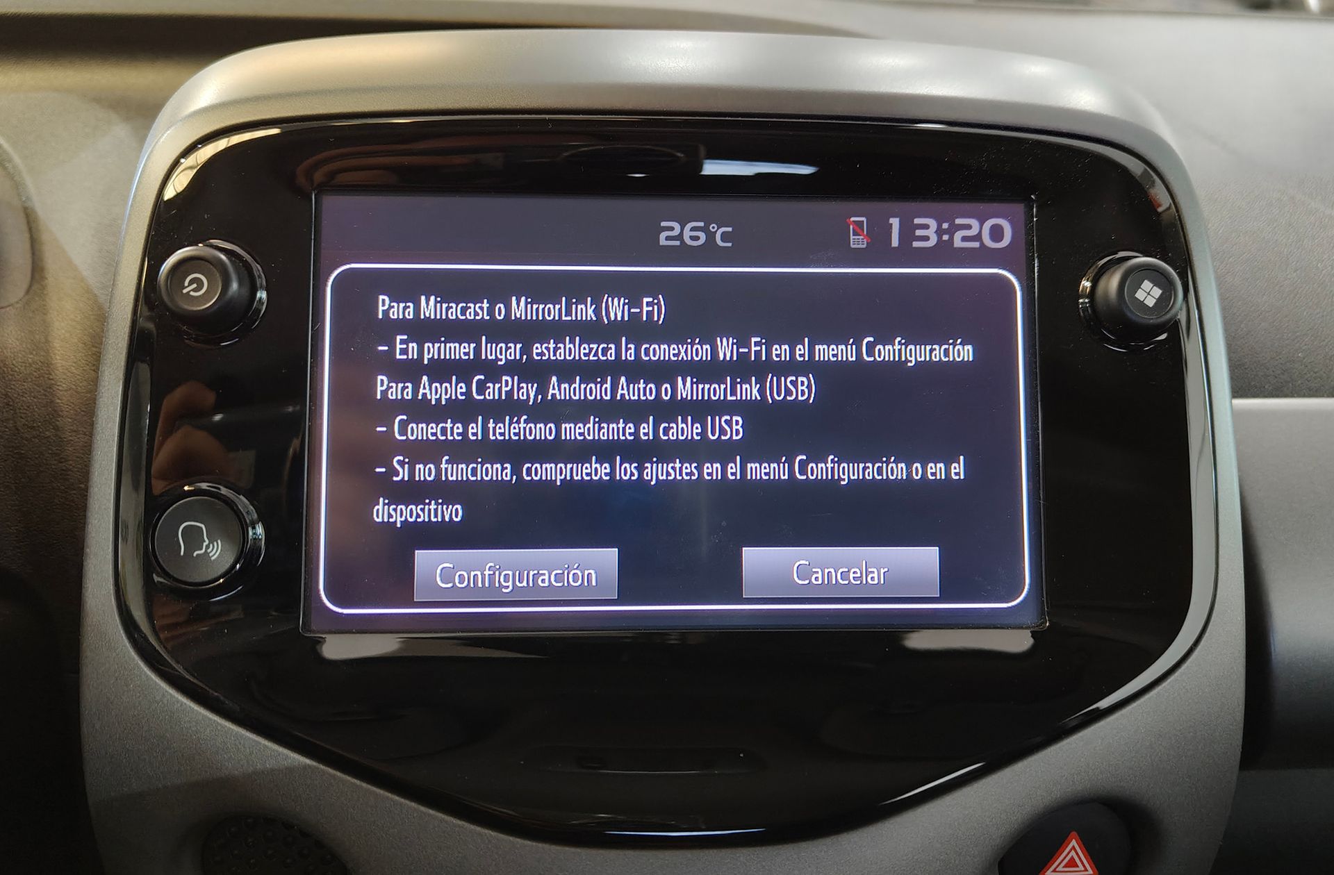Toyota Aygo 1.0 70 x-play - foto 7
