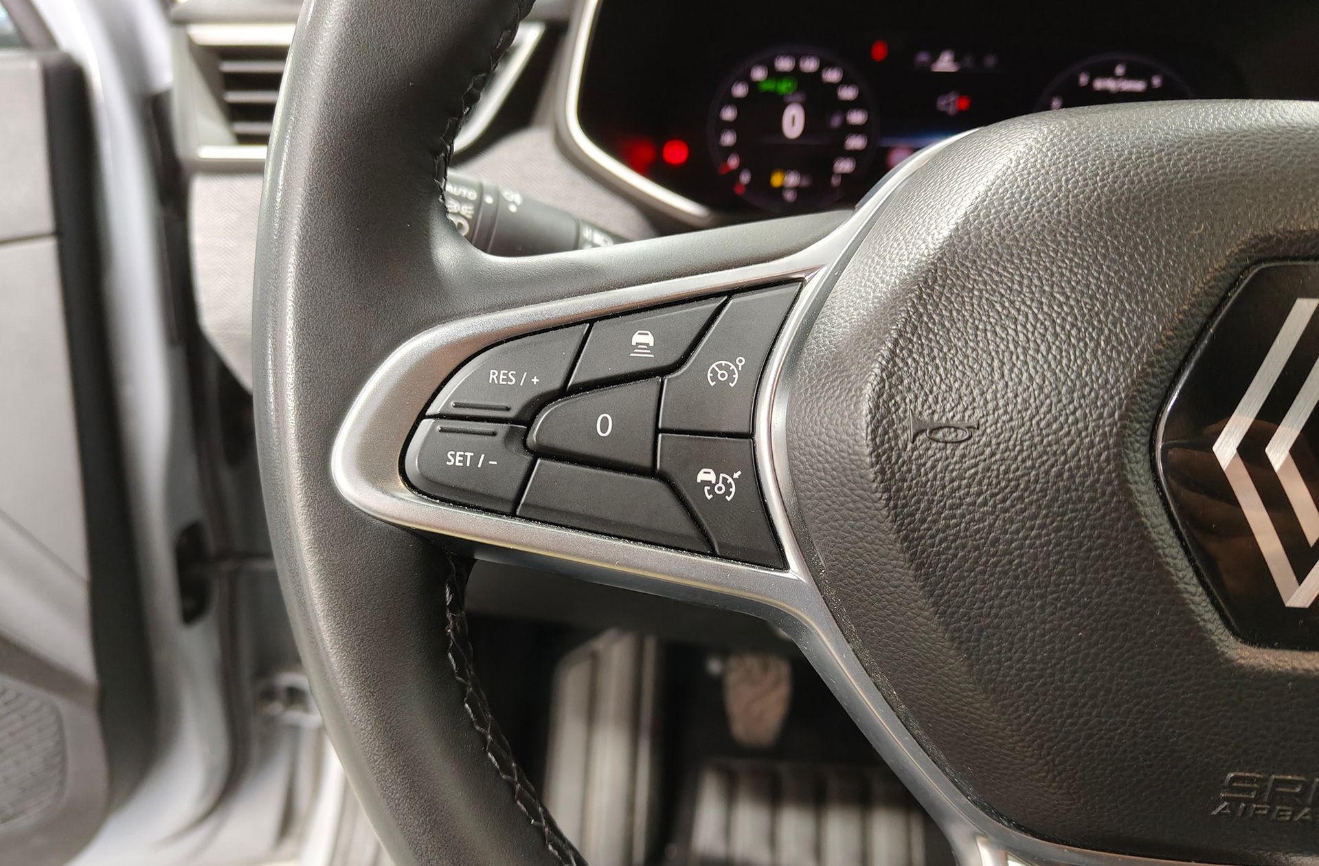 Renault Clio Techno TCe - foto 28